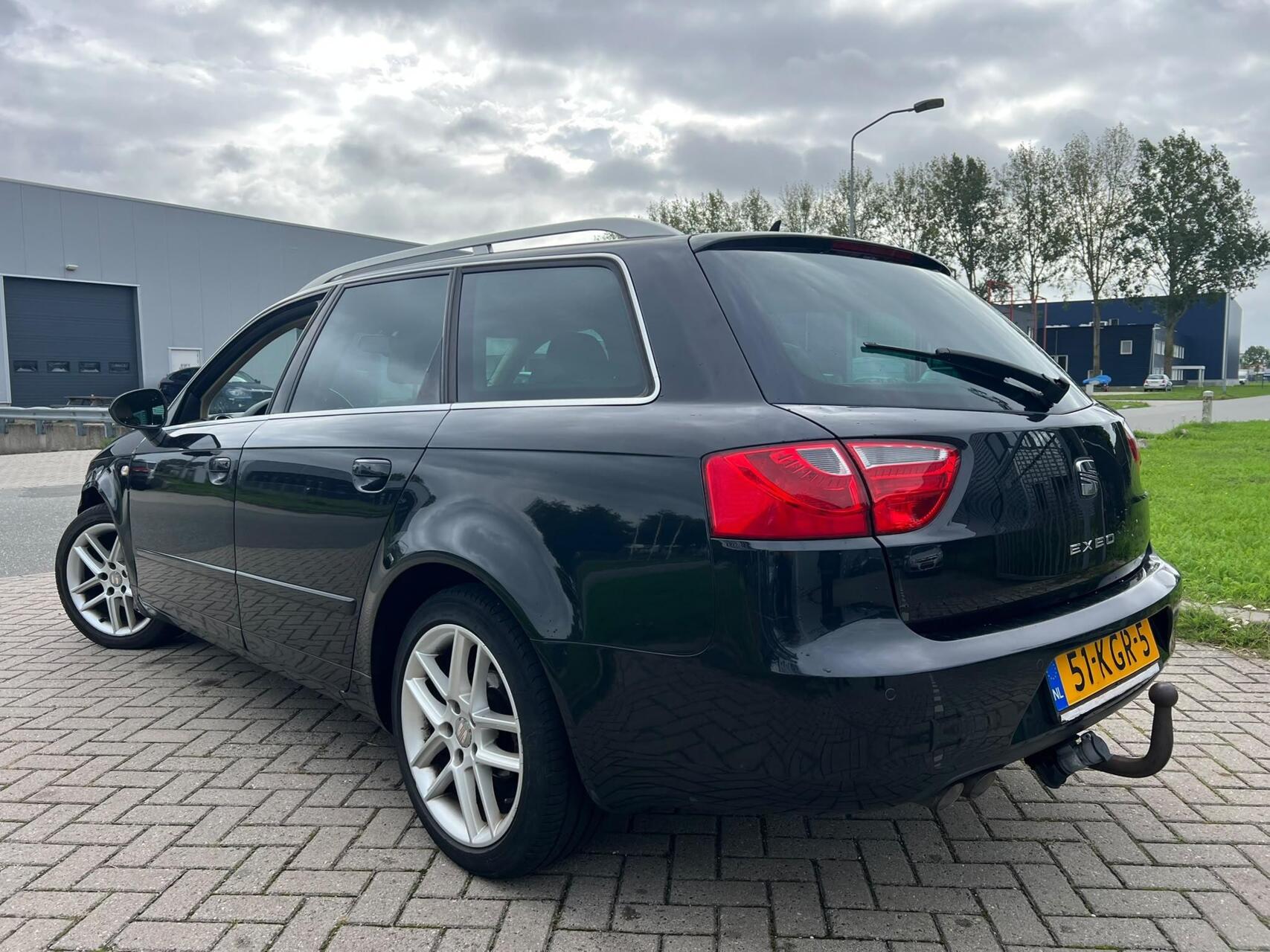 Foto van Seat Exeo ST