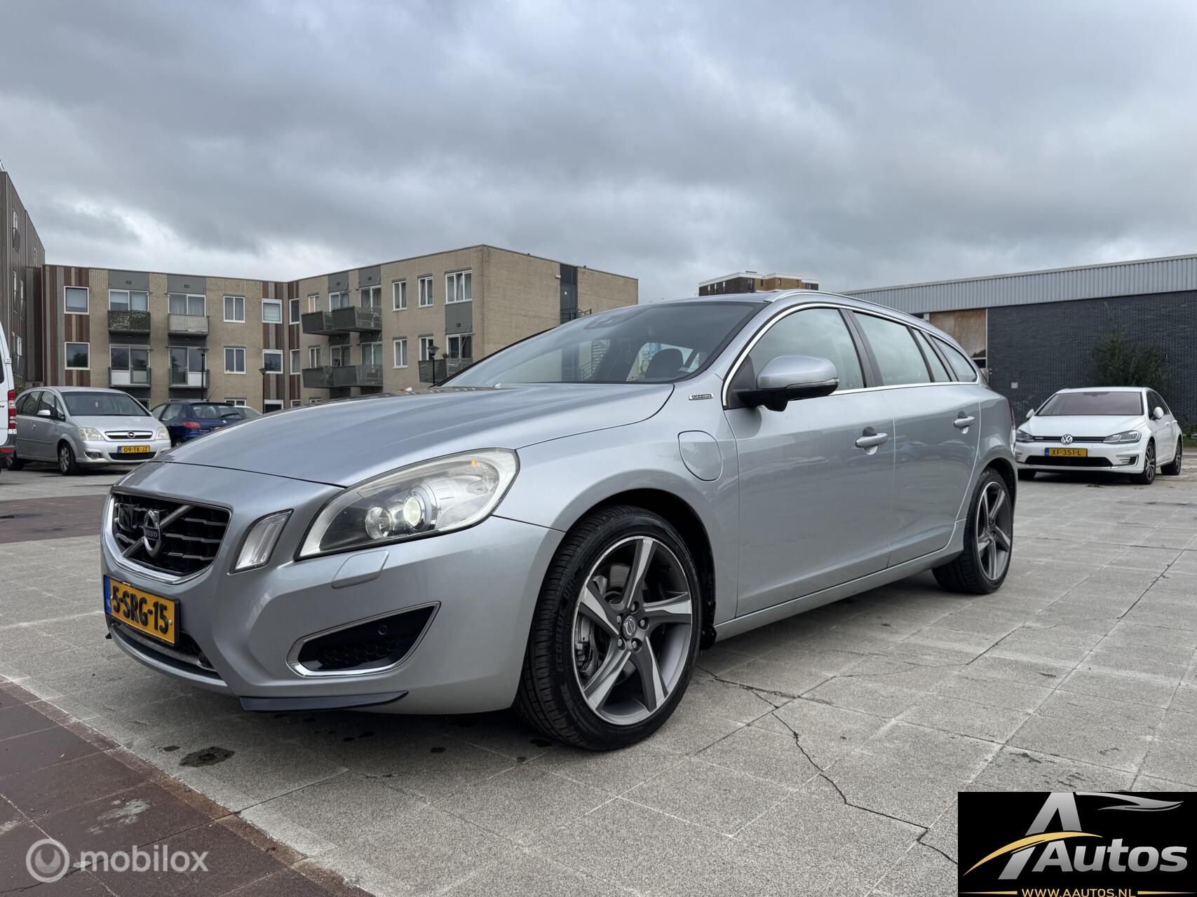 Foto van Volvo V60 Plug In Hybrid