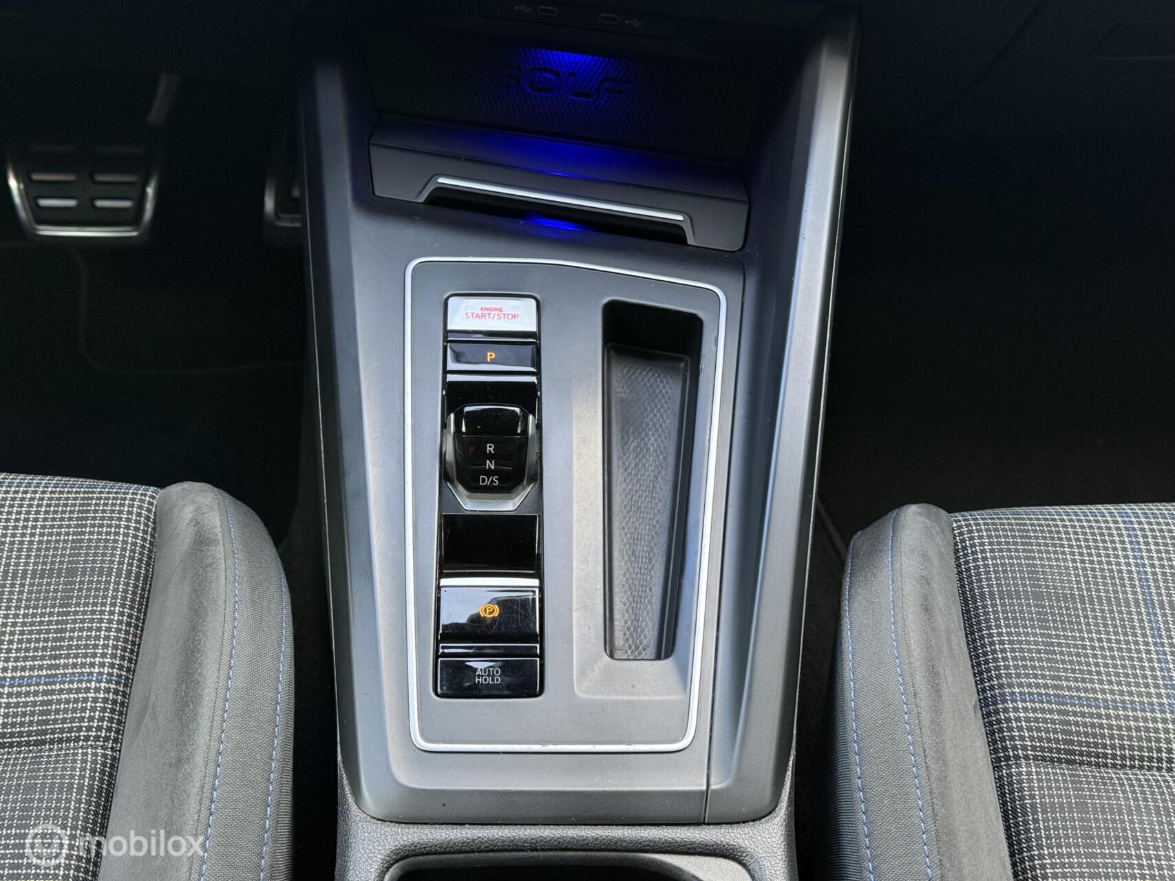 Foto van Volkswagen Golf GTE