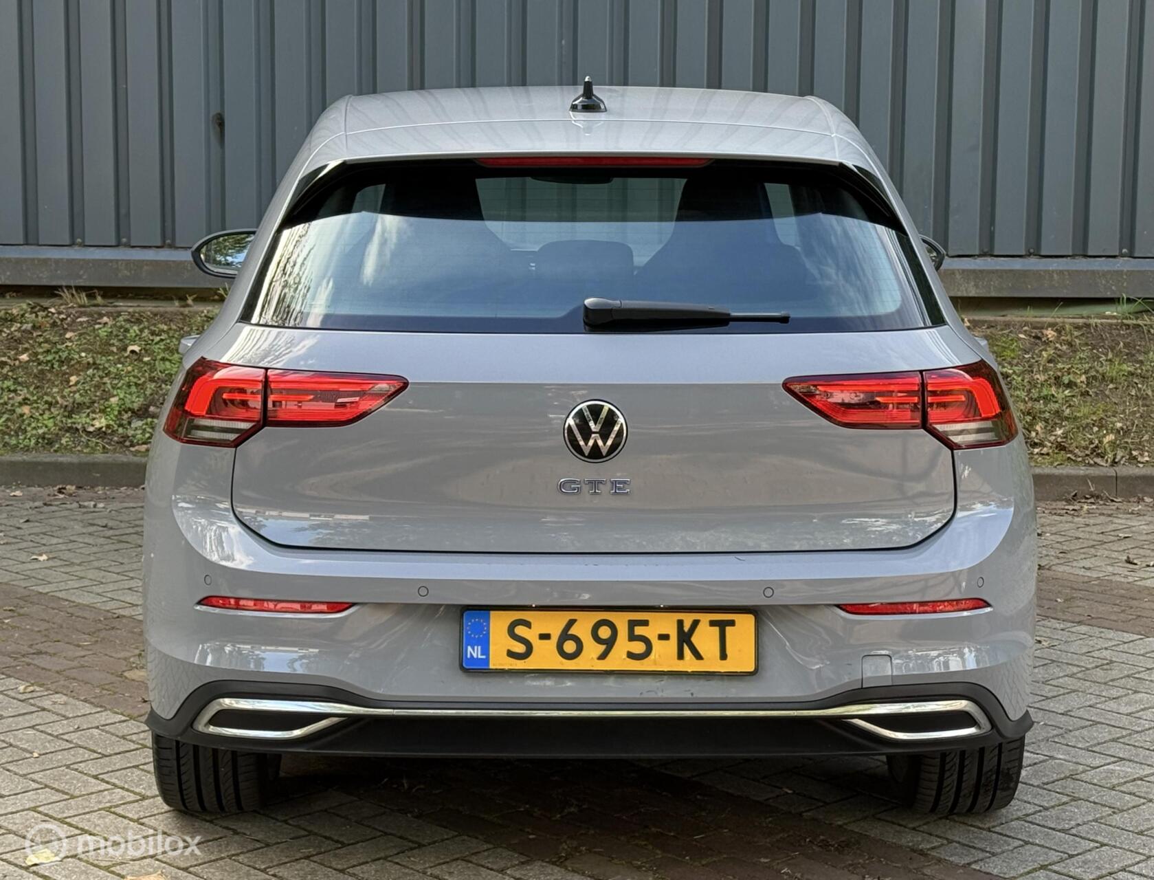 Foto van Volkswagen Golf GTE