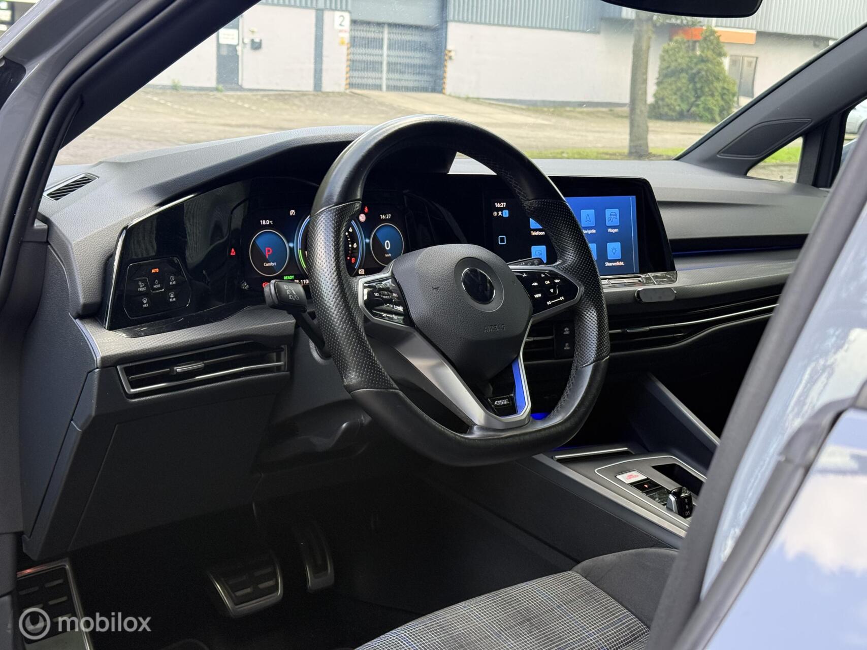 Foto van Volkswagen Golf GTE