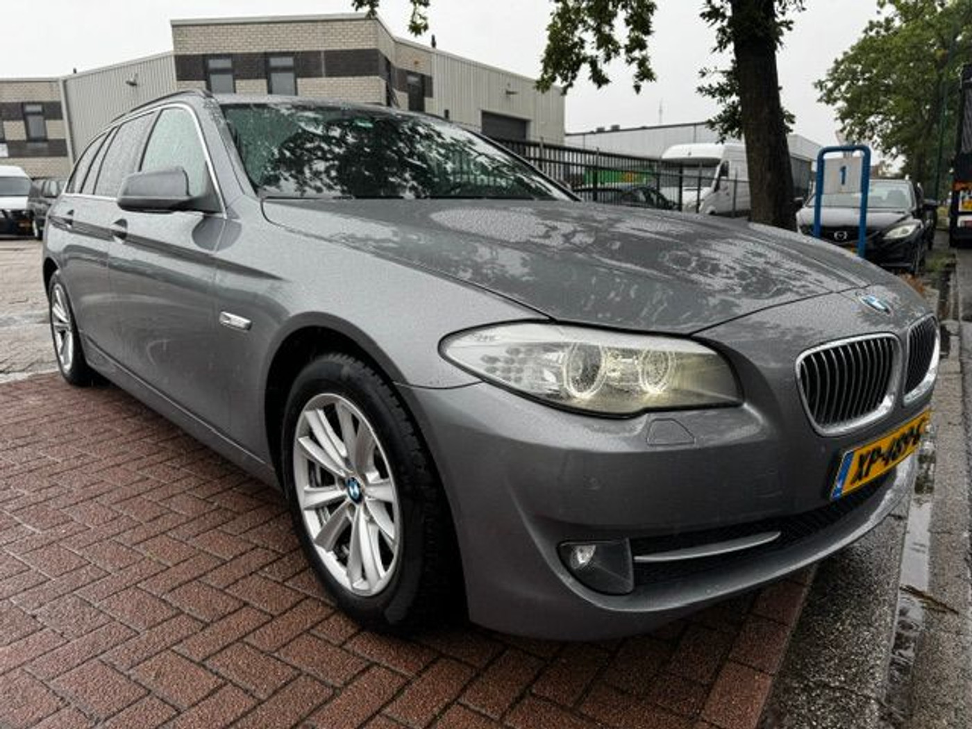 BMW 520d 520d Executive Automaat 2012 - voorkant