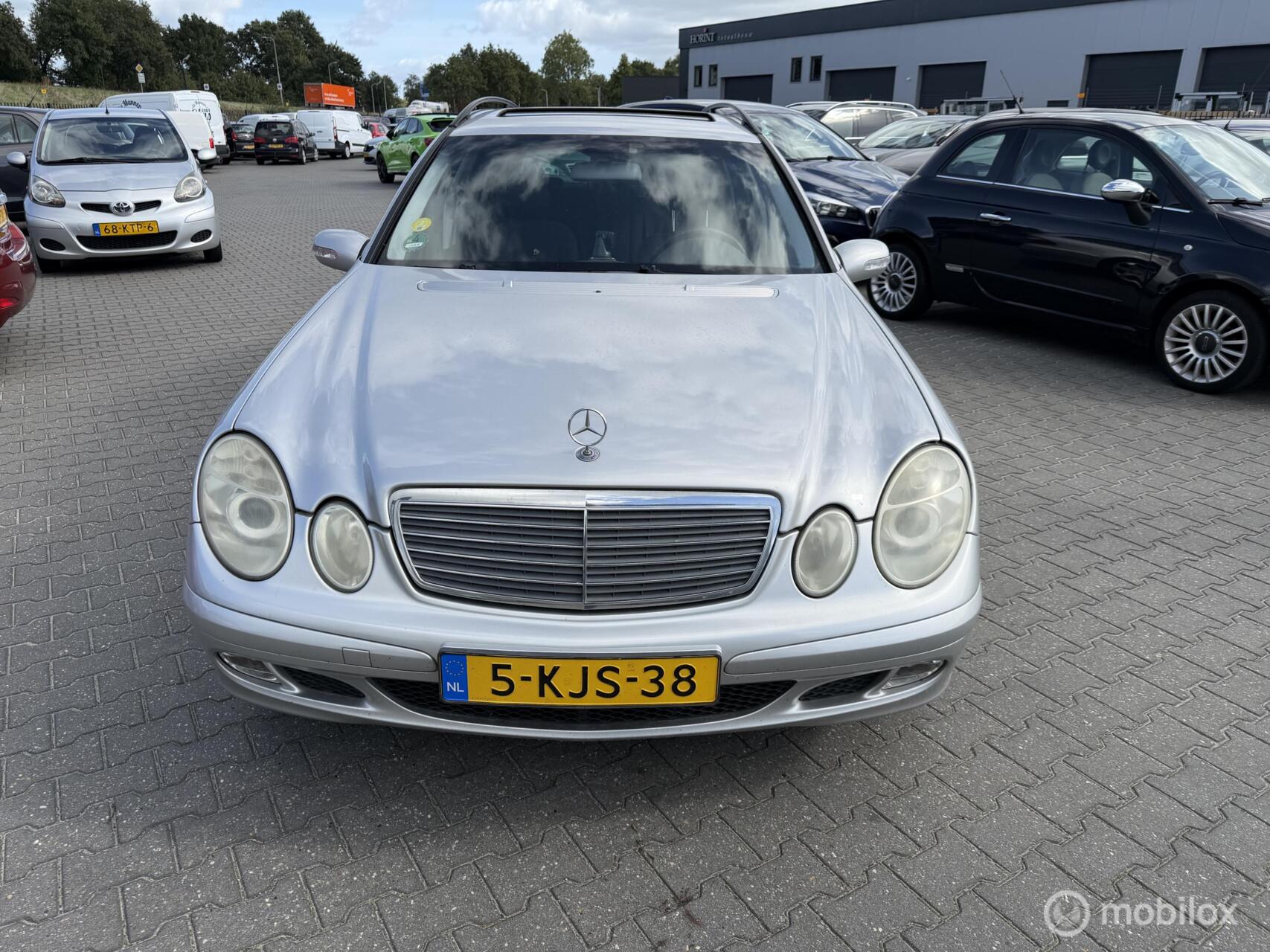 Mercedes-Benz E 200 Kompressor 200 K. Classic open dak 2005 - voorkant