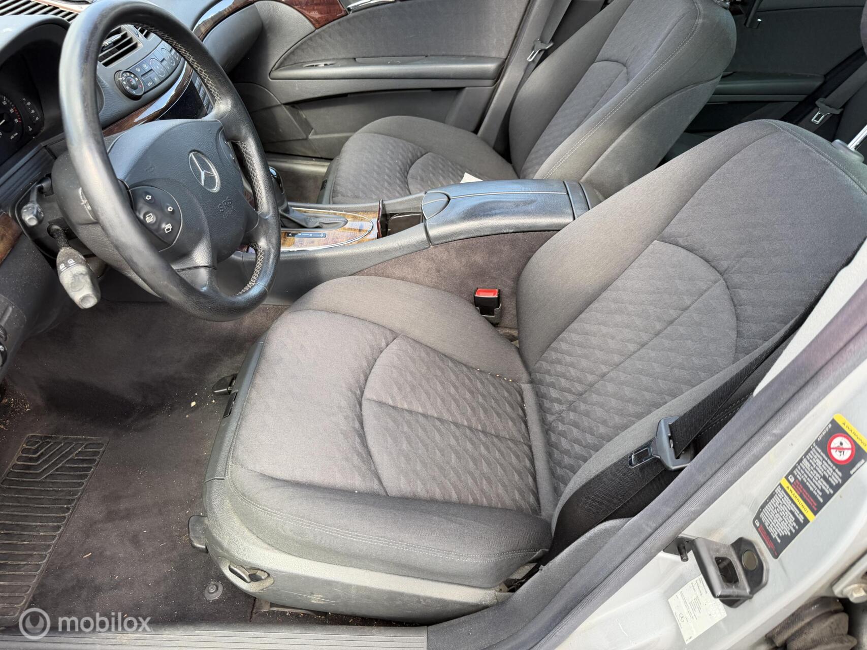 Foto van Mercedes-Benz E 200 Kompressor