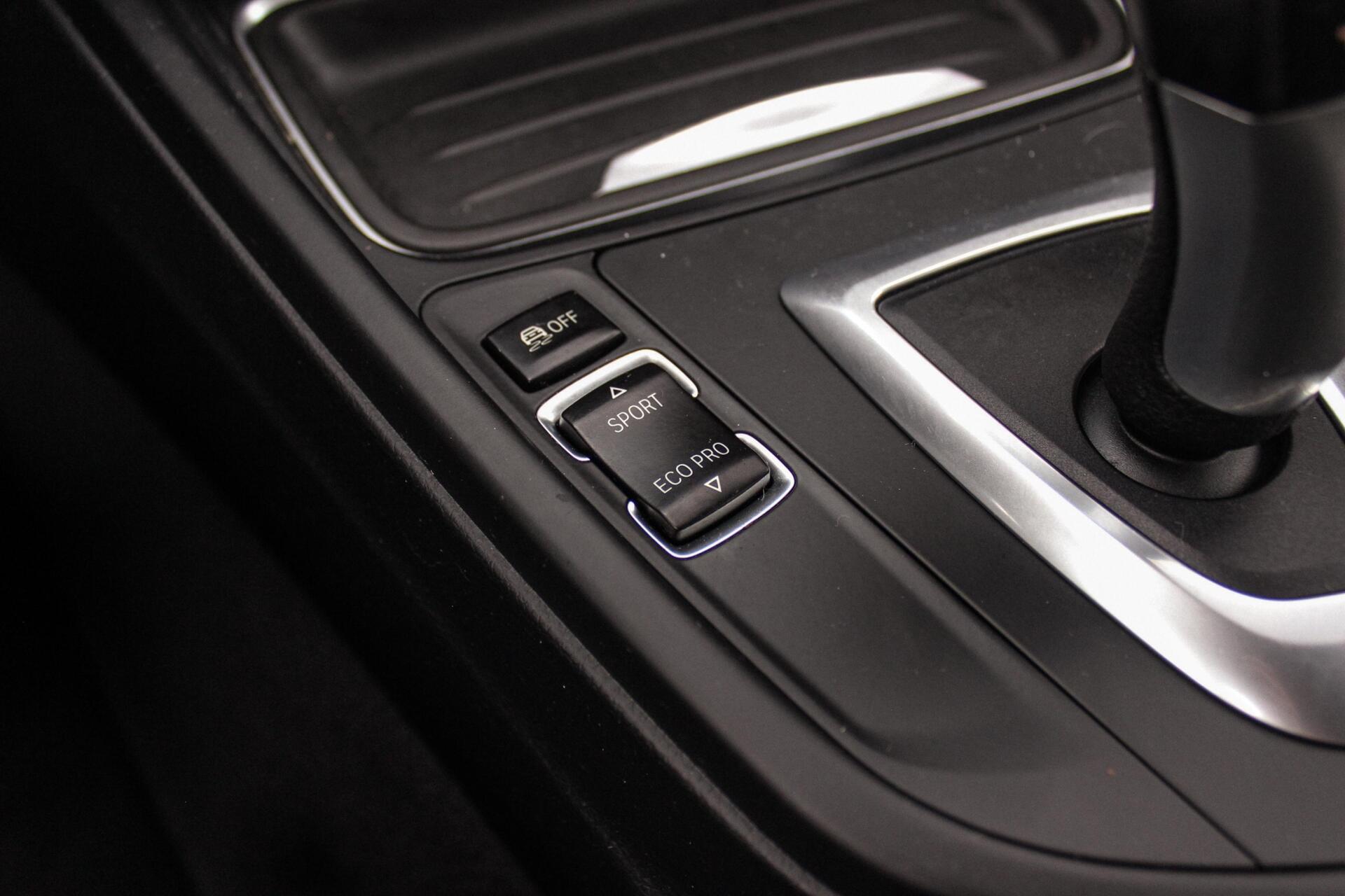 Foto van BMW 320i