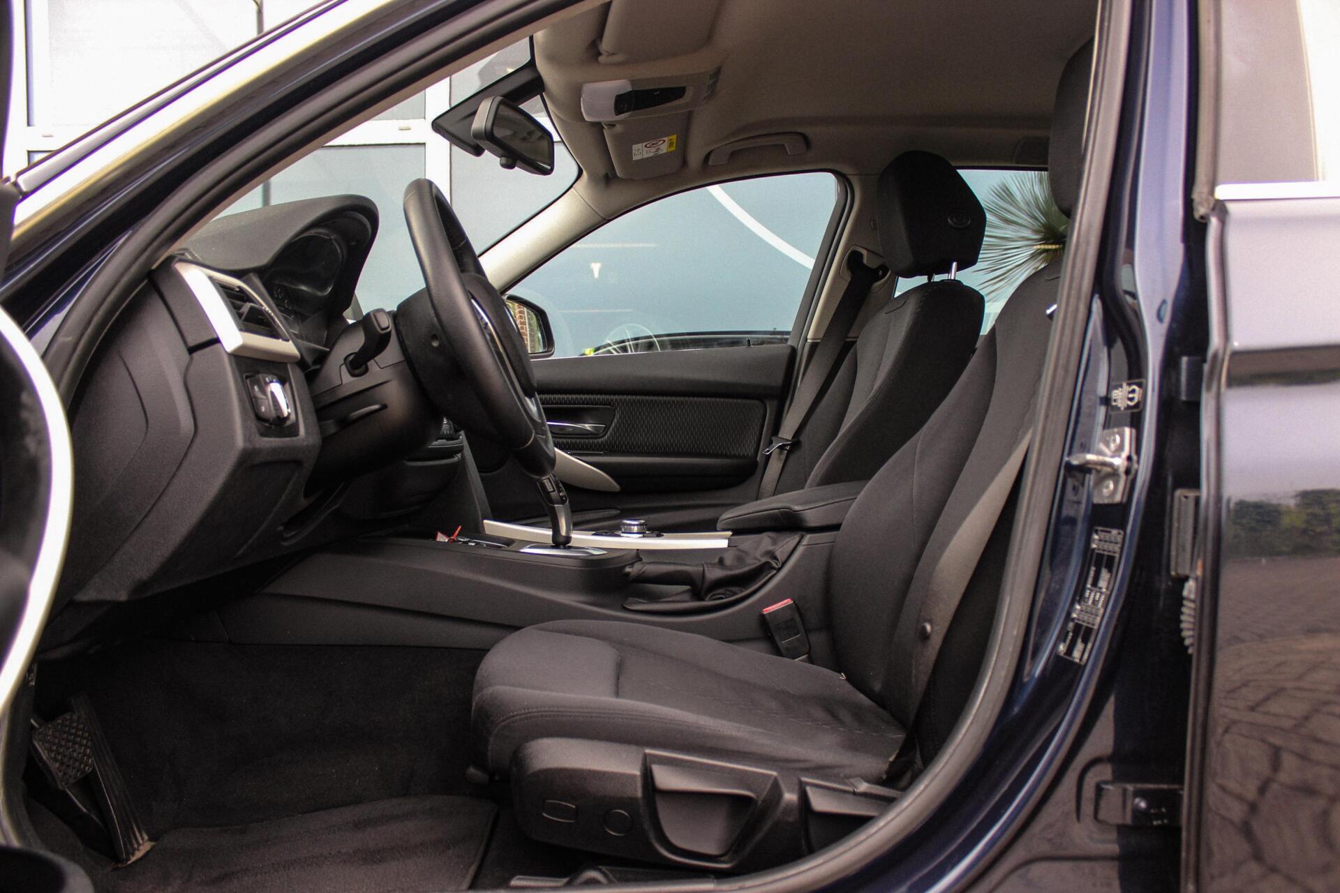 Foto van BMW 320i