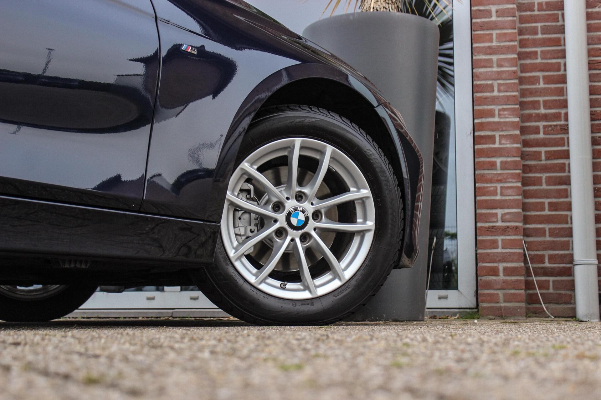 Foto van BMW 320i