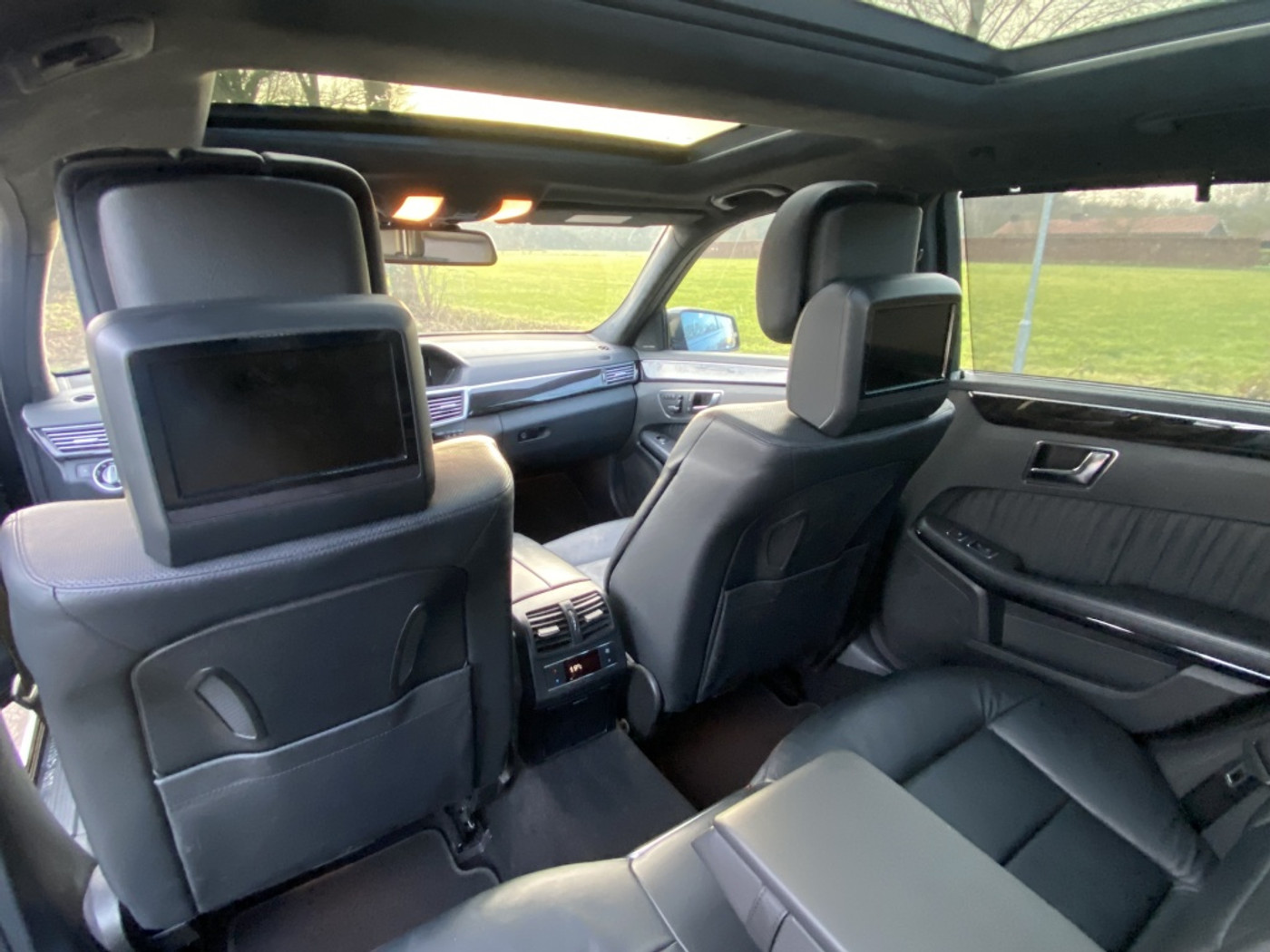 Foto van Mercedes-Benz E 500 4Matic