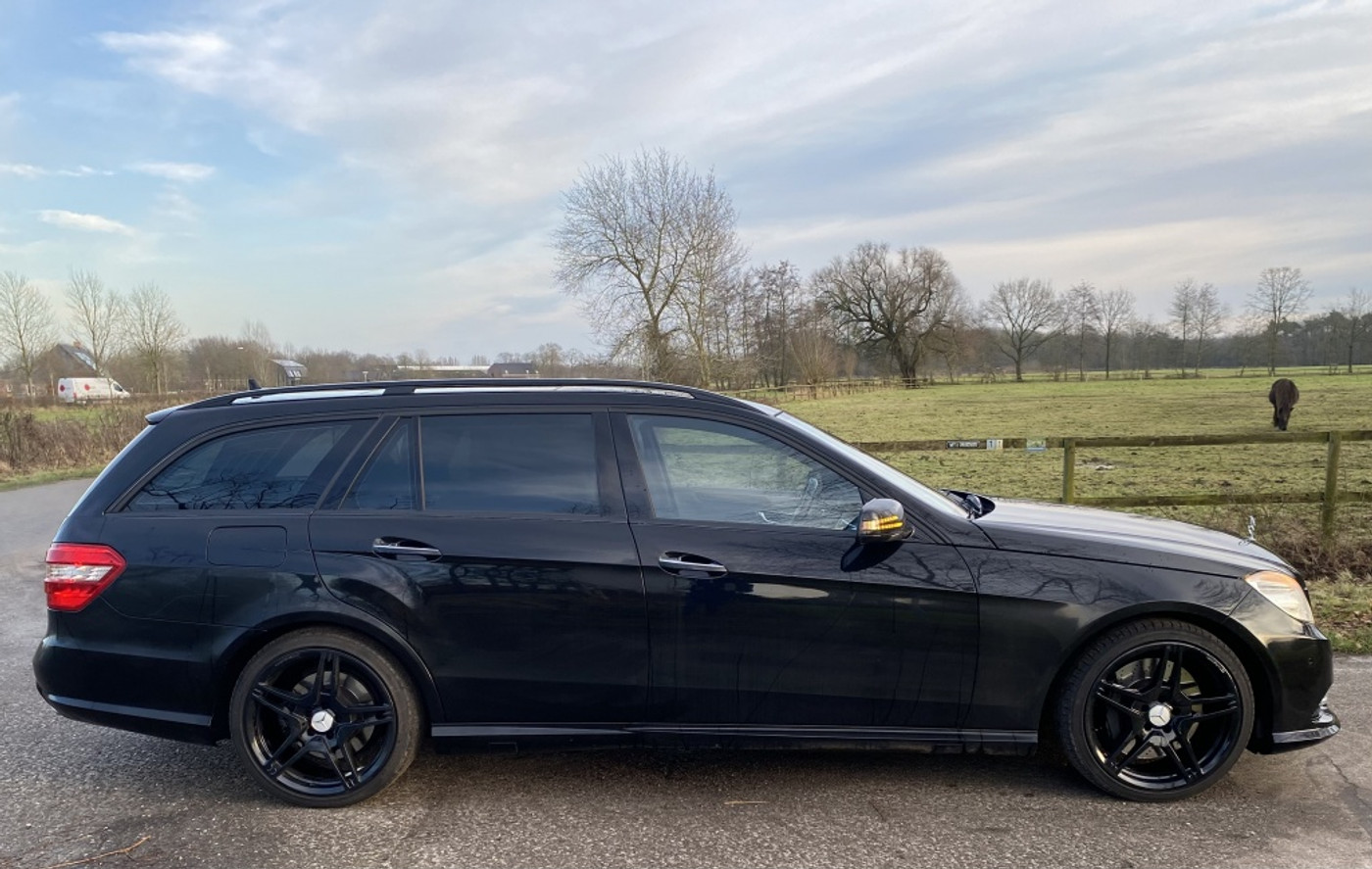 Foto van Mercedes-Benz E 500 4Matic