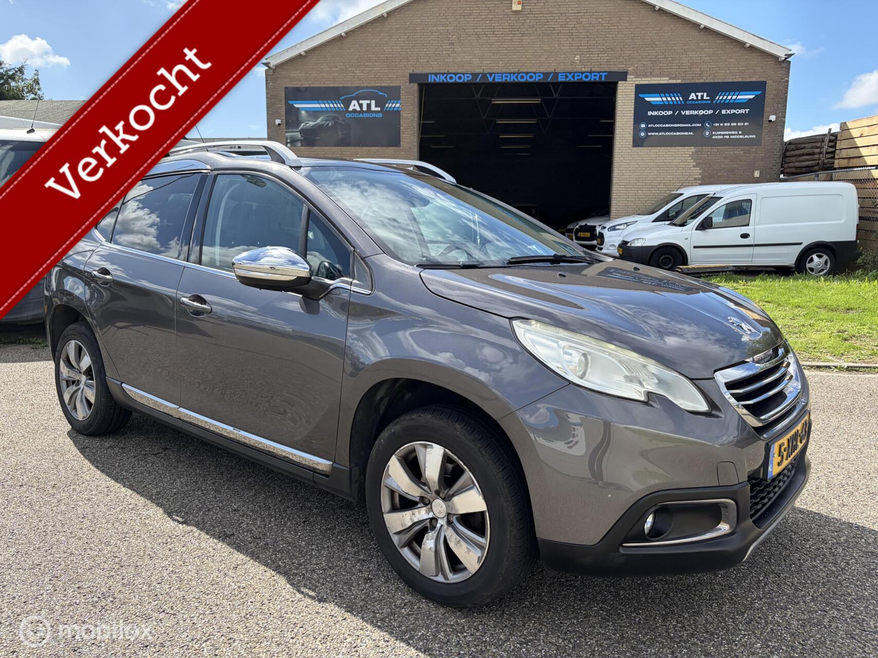 Peugeot 2008 1.2 PureTech Allure Pack Premium Plus 2014 - voorkant