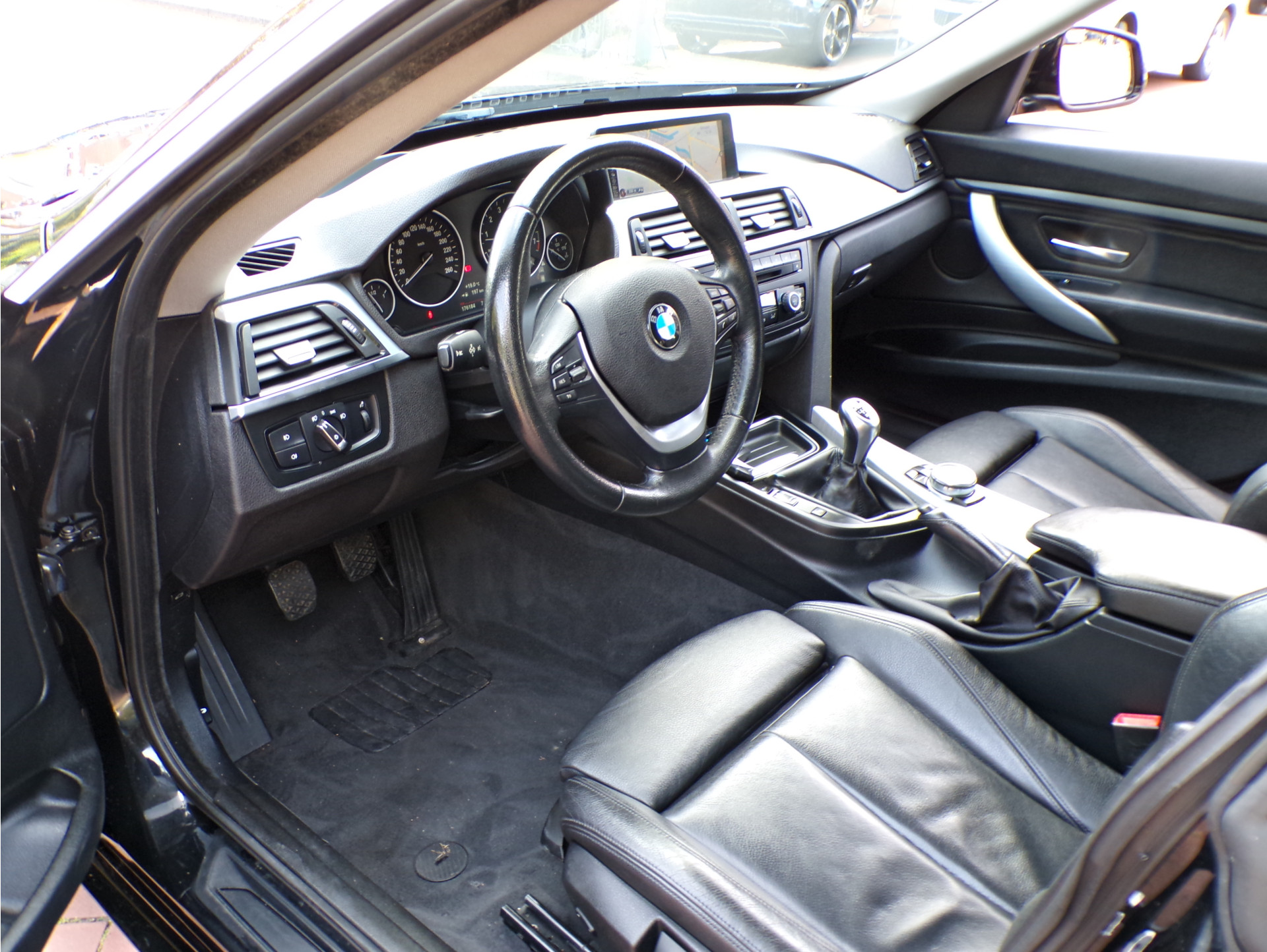 Foto van BMW 320i