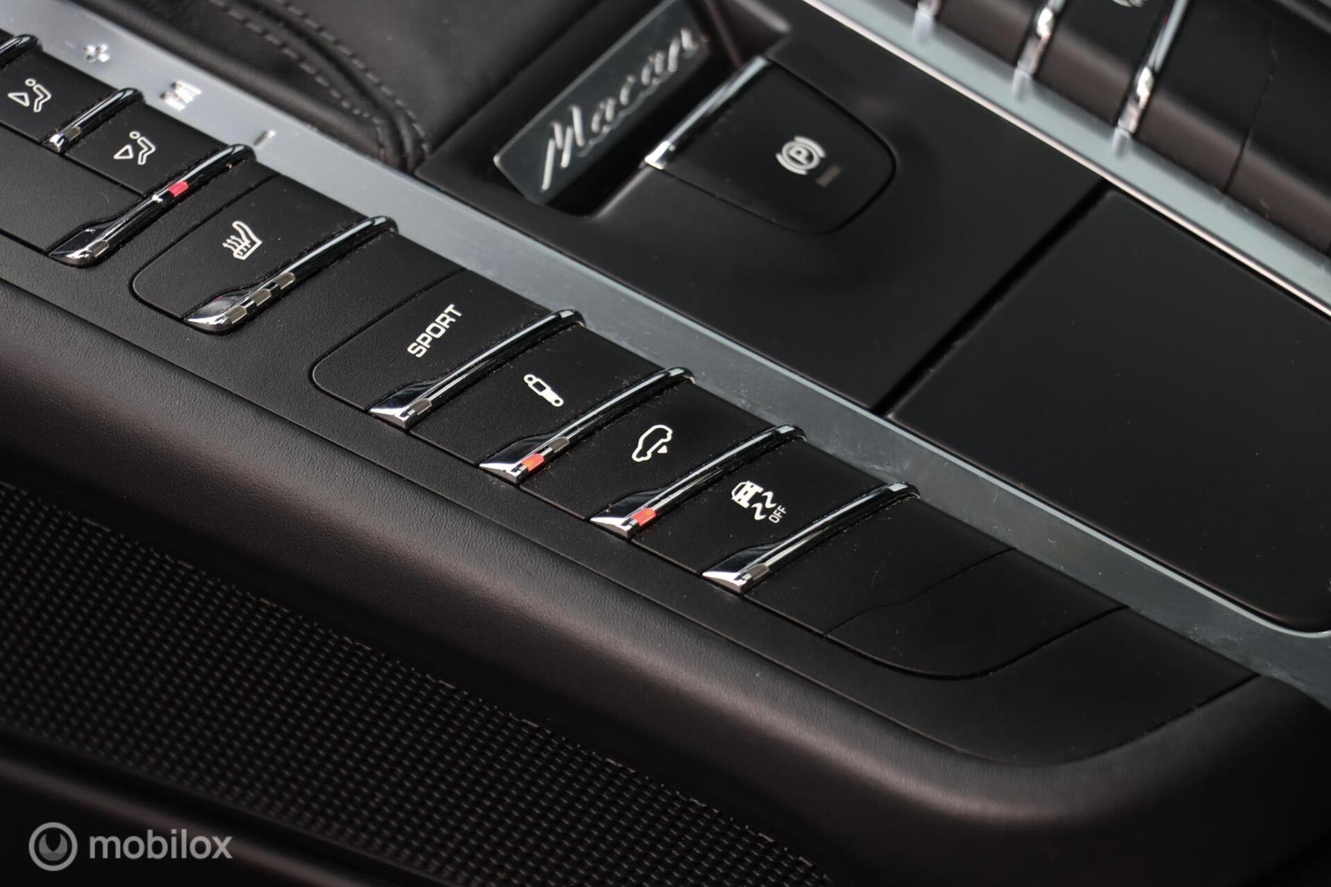 Foto van Porsche Macan Turbo