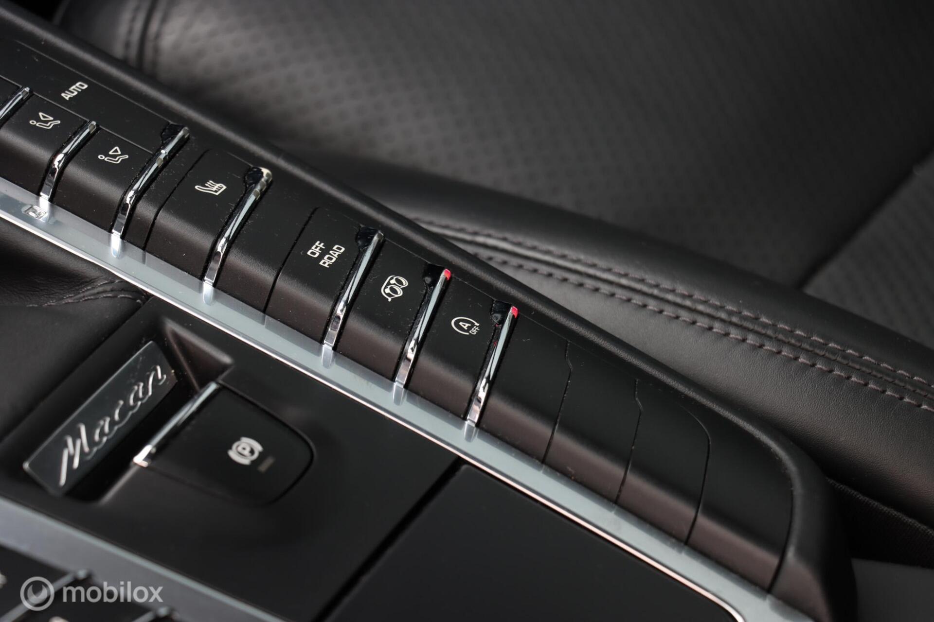 Foto van Porsche Macan Turbo