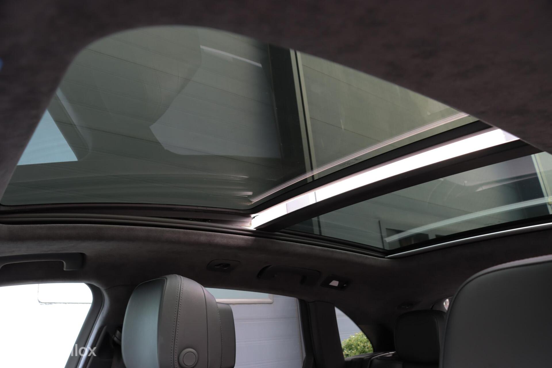 Foto van Porsche Macan Turbo