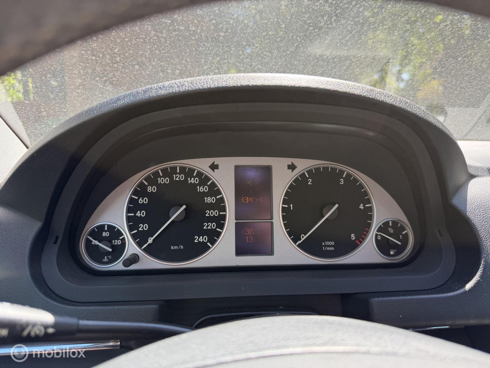 Foto van Mercedes-Benz B 180 CDI