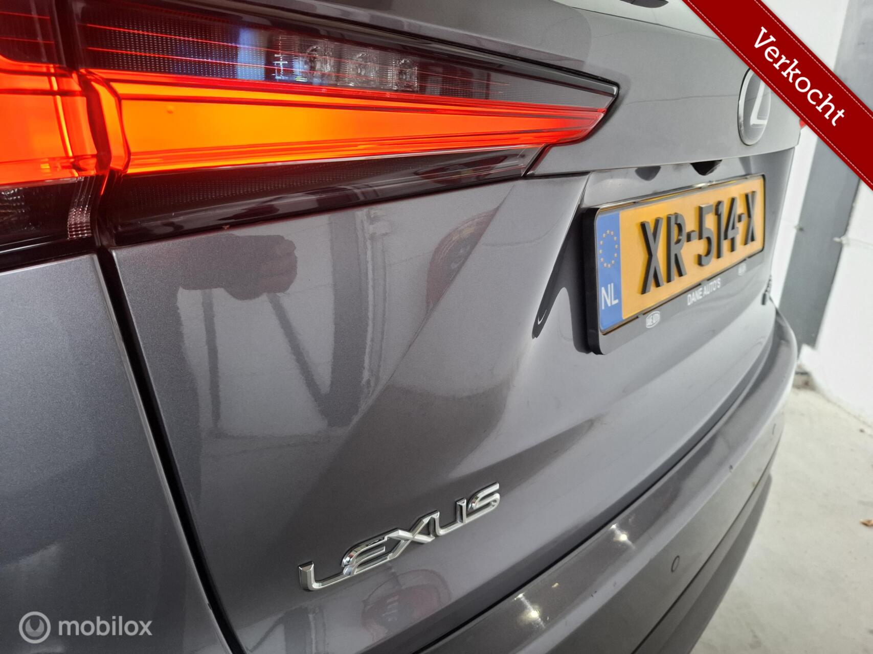 Foto van Lexus Lexus Nx300h