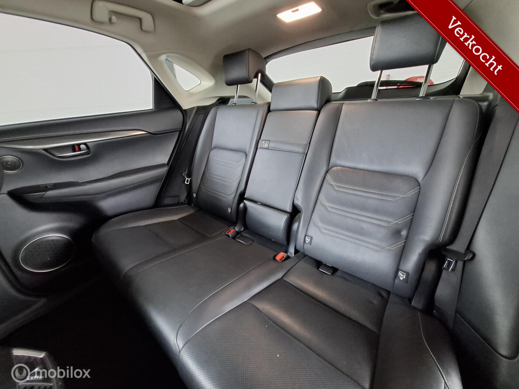 Foto van Lexus Lexus Nx300h