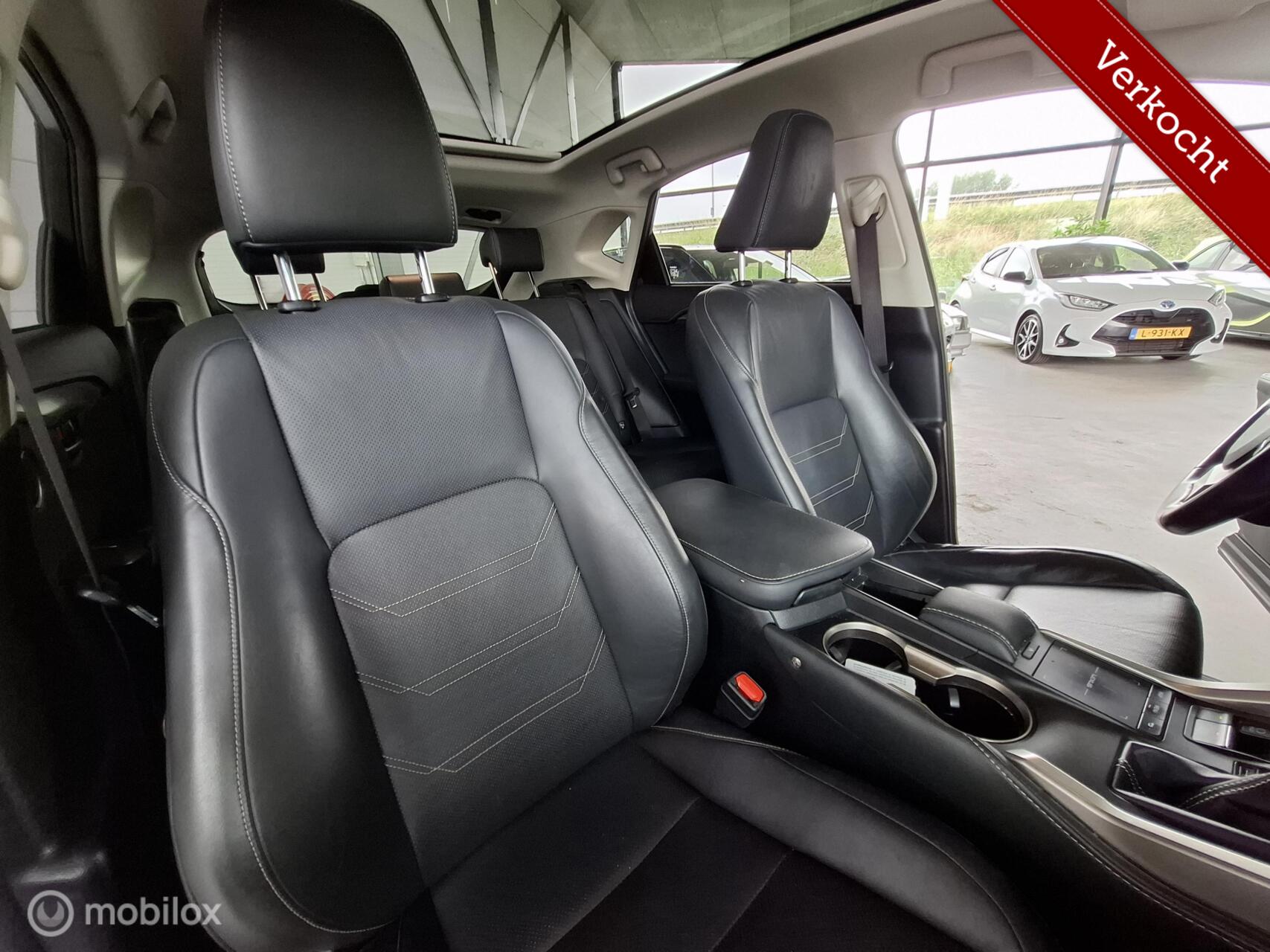Foto van Lexus Lexus Nx300h