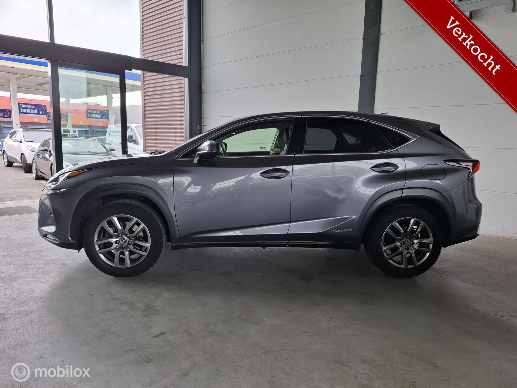 Foto van Lexus Lexus Nx300h