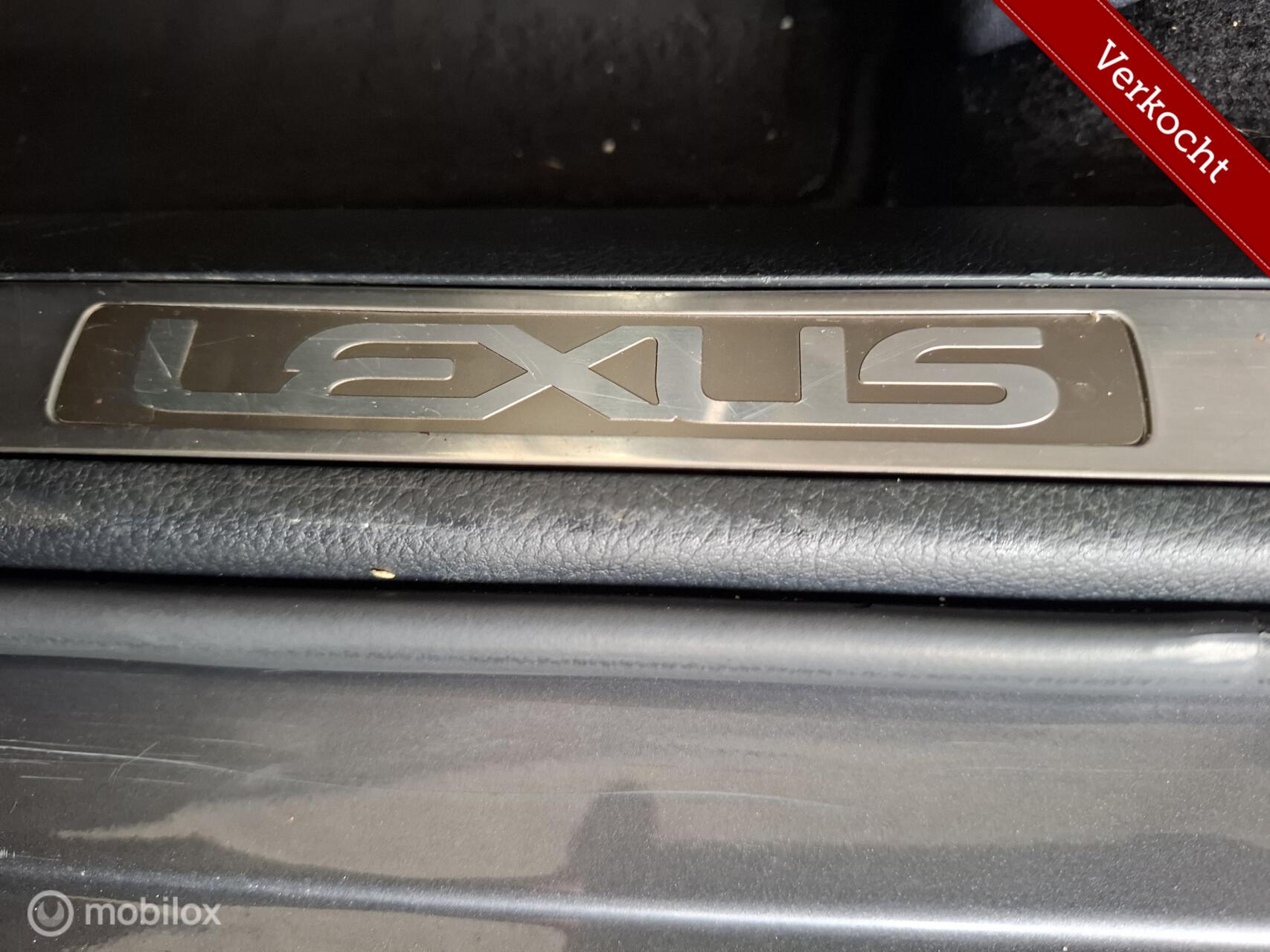 Foto van Lexus Lexus Nx300h