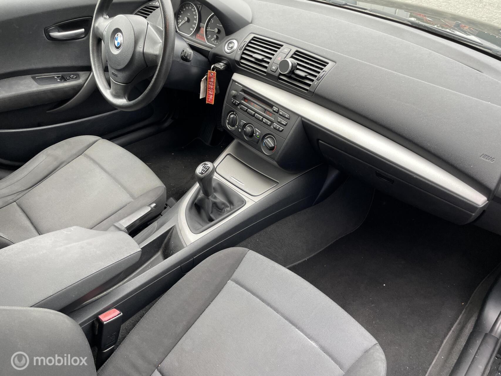 Foto van BMW 118i