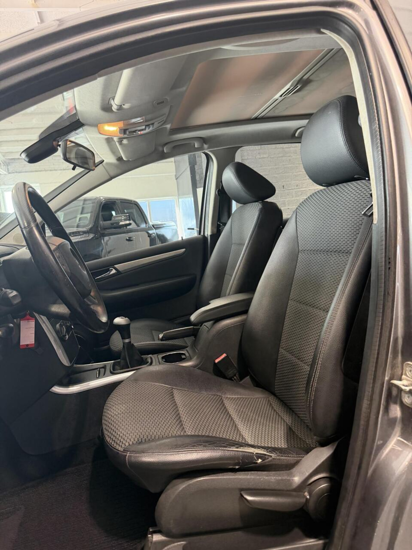 Foto van Mercedes-Benz B 170