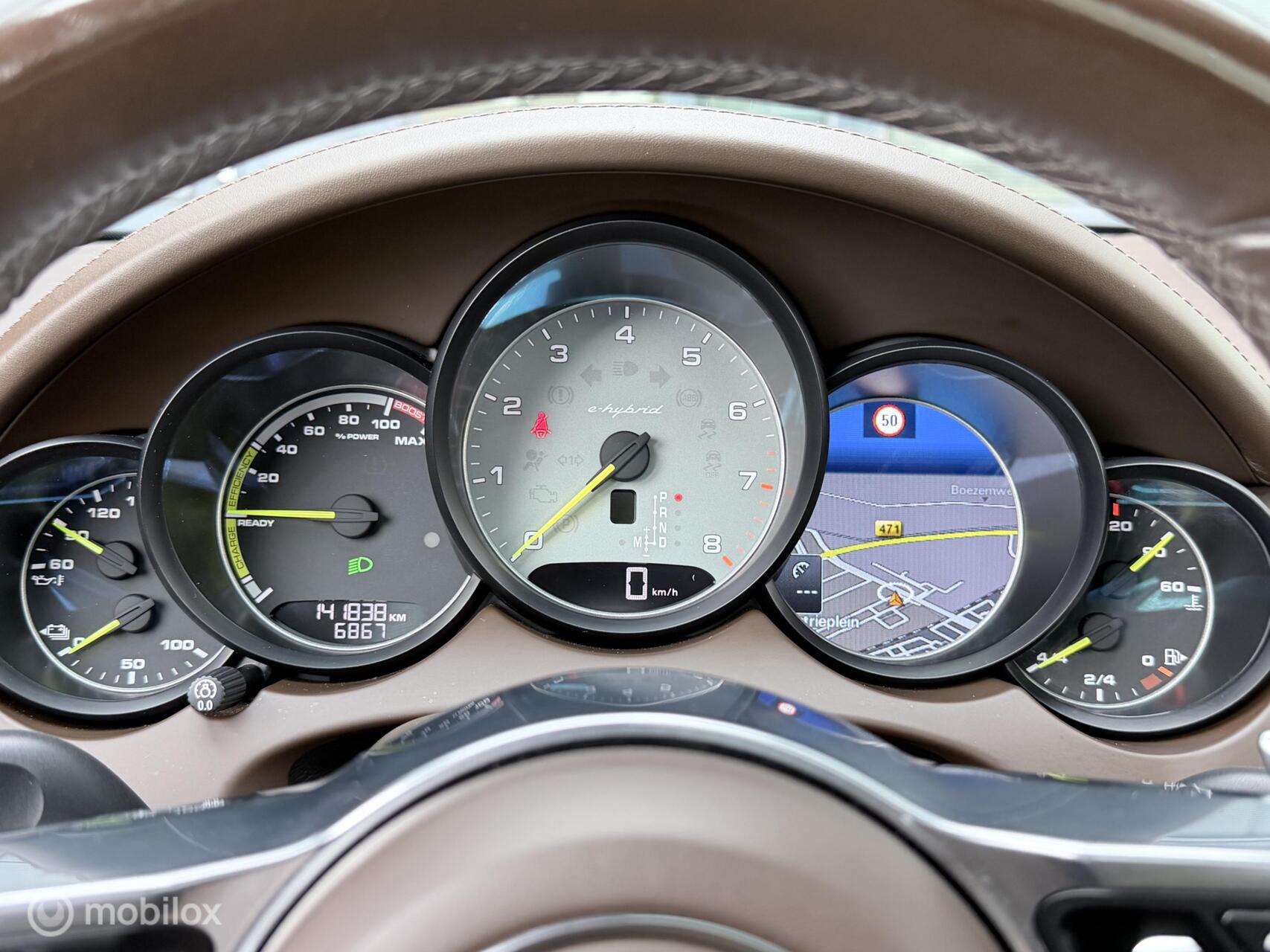 Foto van Porsche Cayenne S E-hybrid