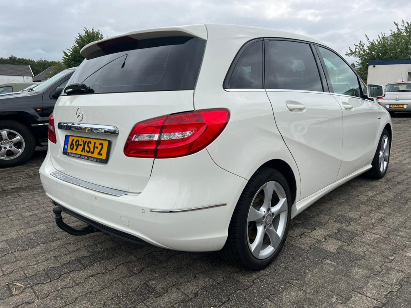 Foto van Mercedes-Benz B 180