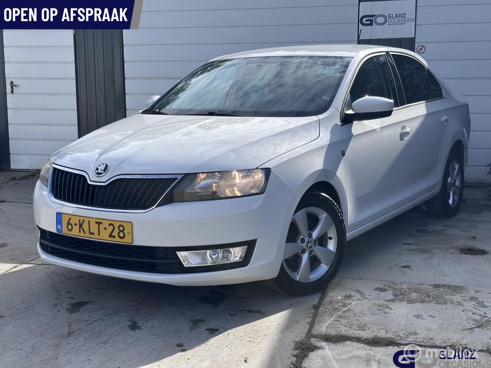 Skoda Rapid 1.2 TSI Greentech Ambition Businessline 2013 - voorkant