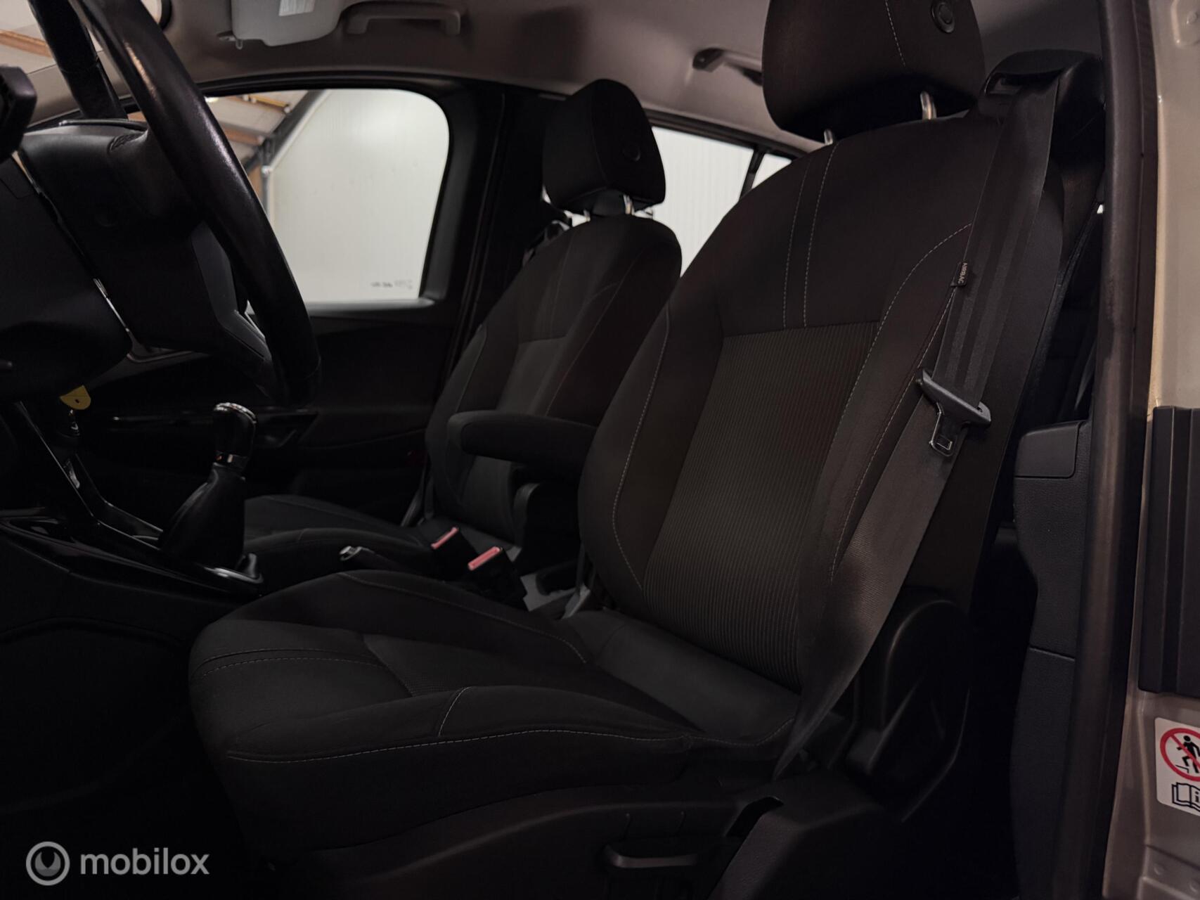 Foto van Ford B-max
