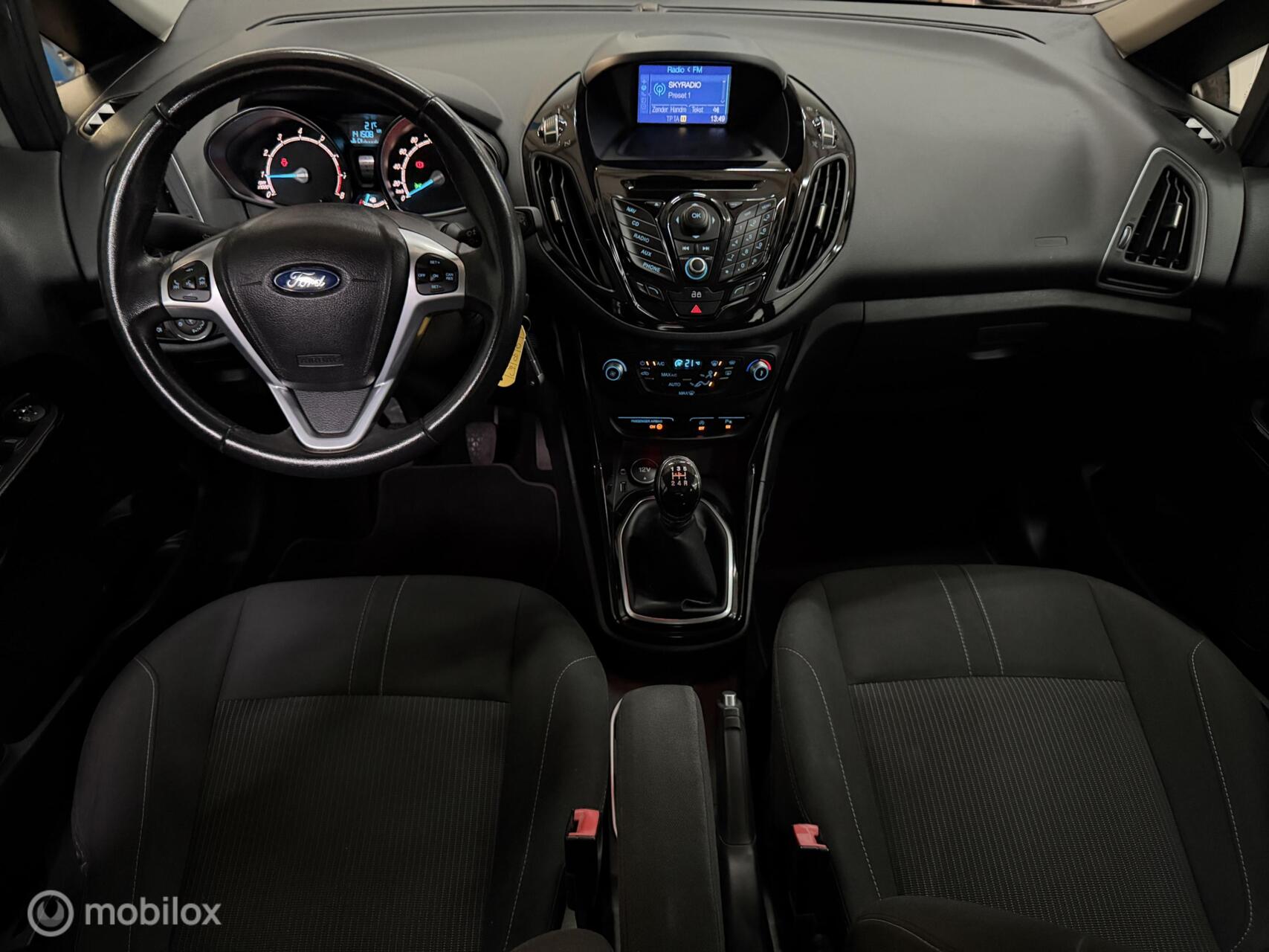 Foto van Ford B-max