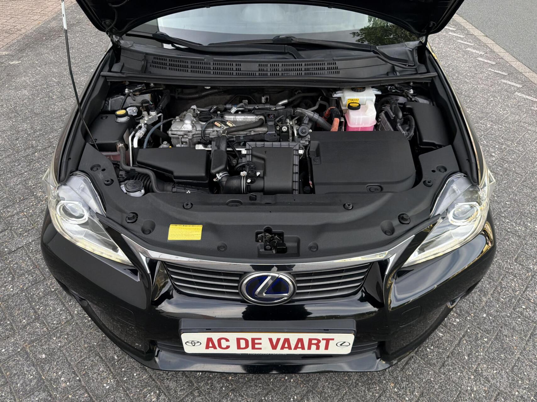 Foto van Lexus Lexus Ct200h