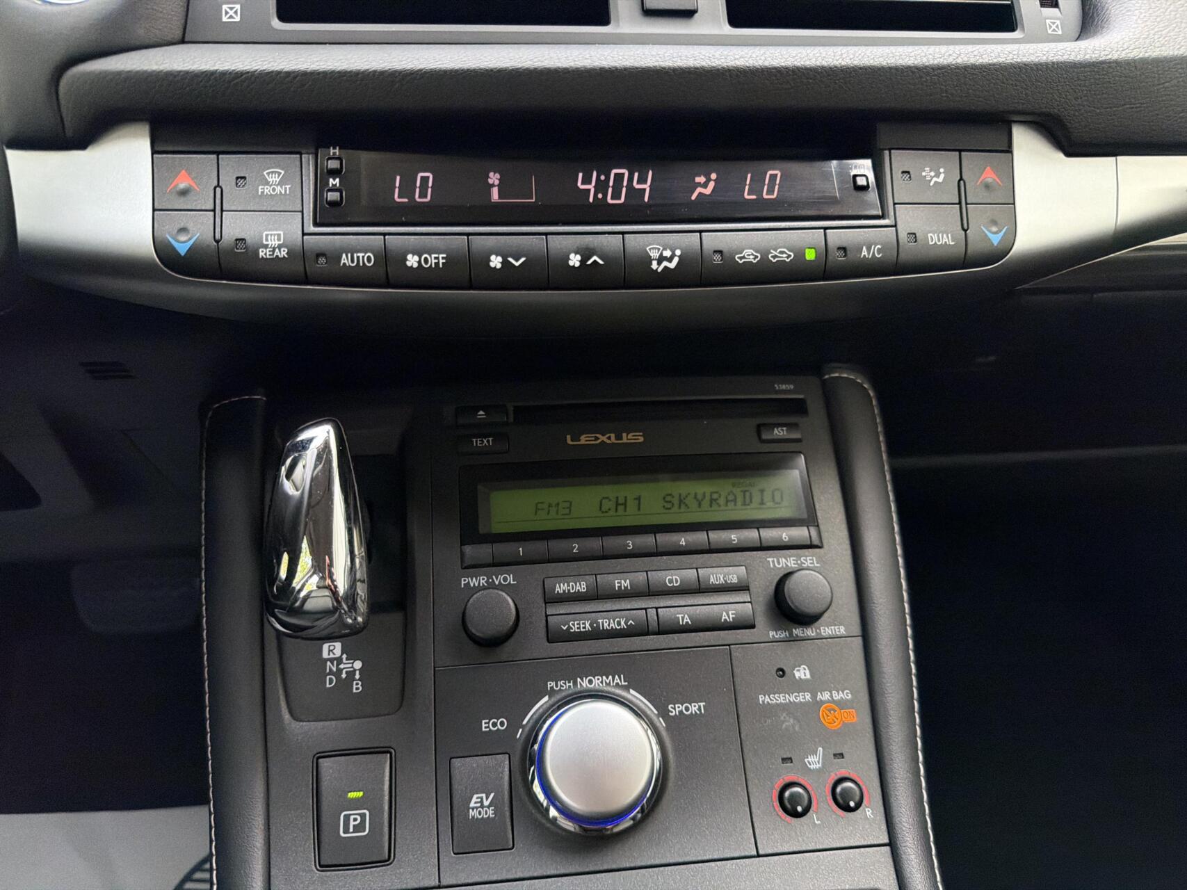 Foto van Lexus Lexus Ct200h