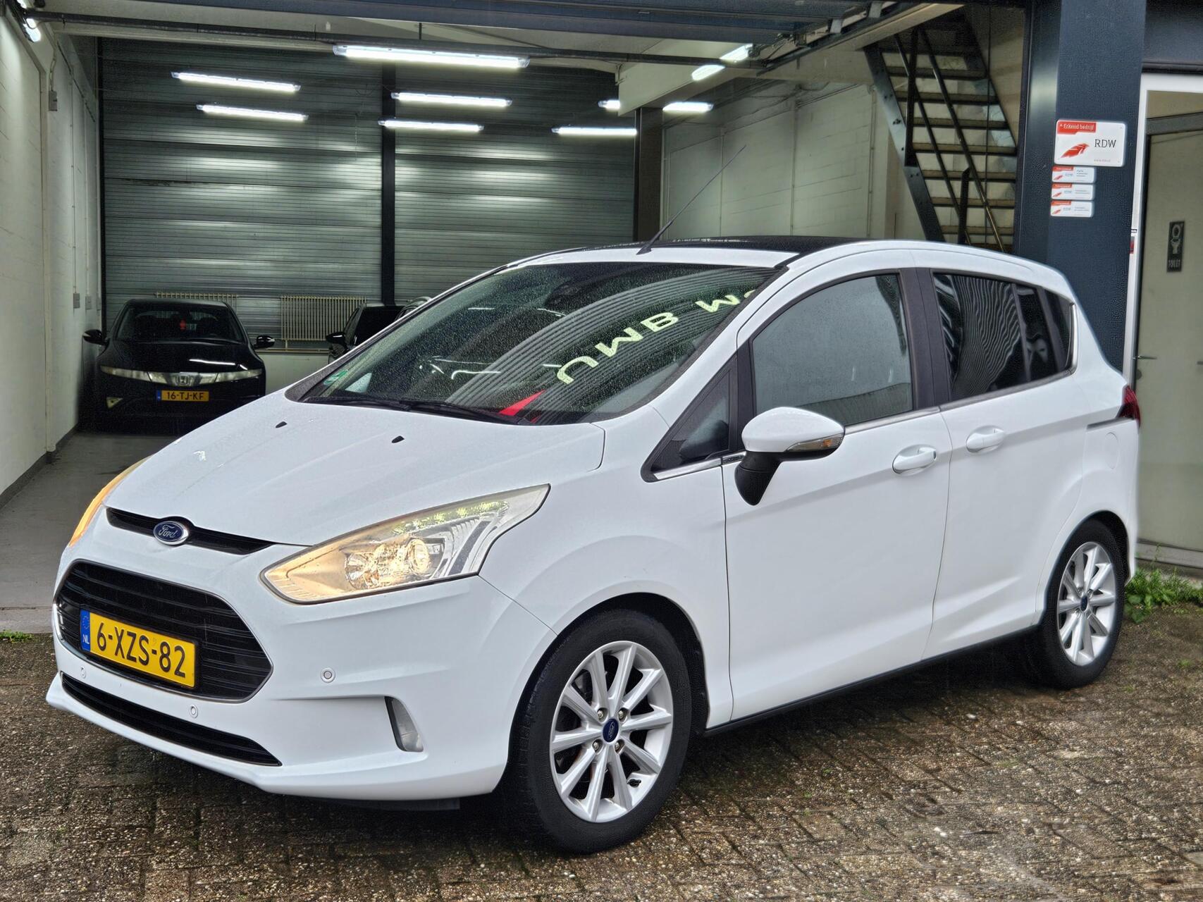 Foto van Ford B-max