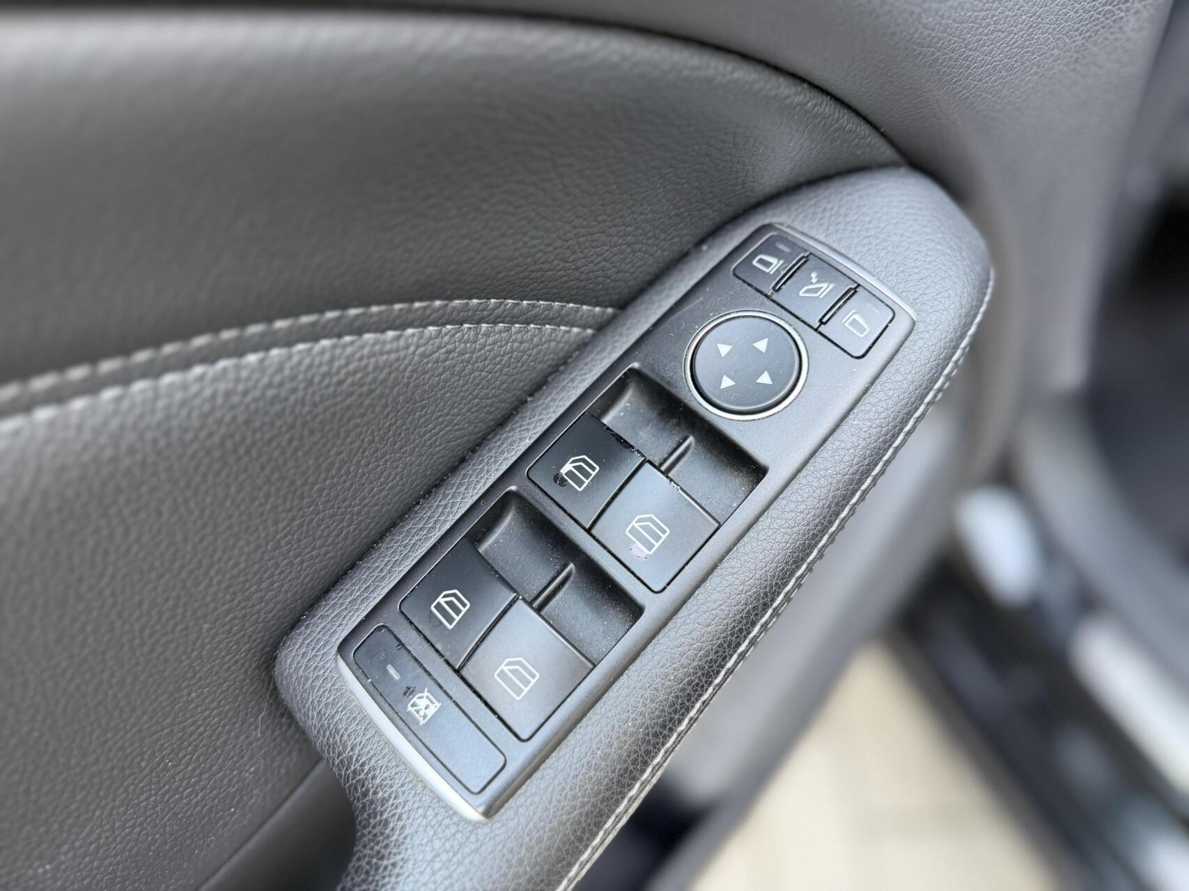 Foto van Mercedes-Benz B 200