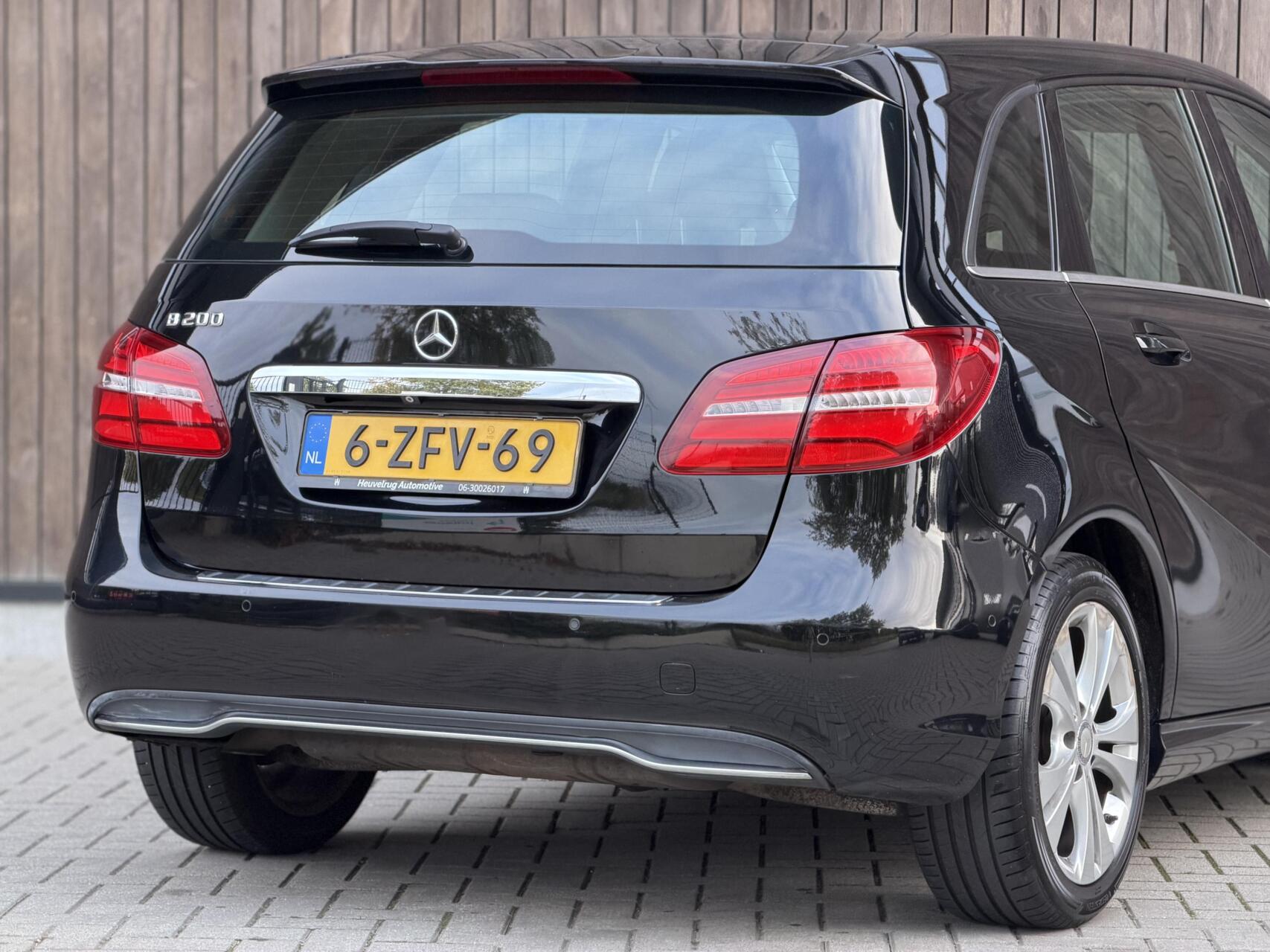 Foto van Mercedes-Benz B 200