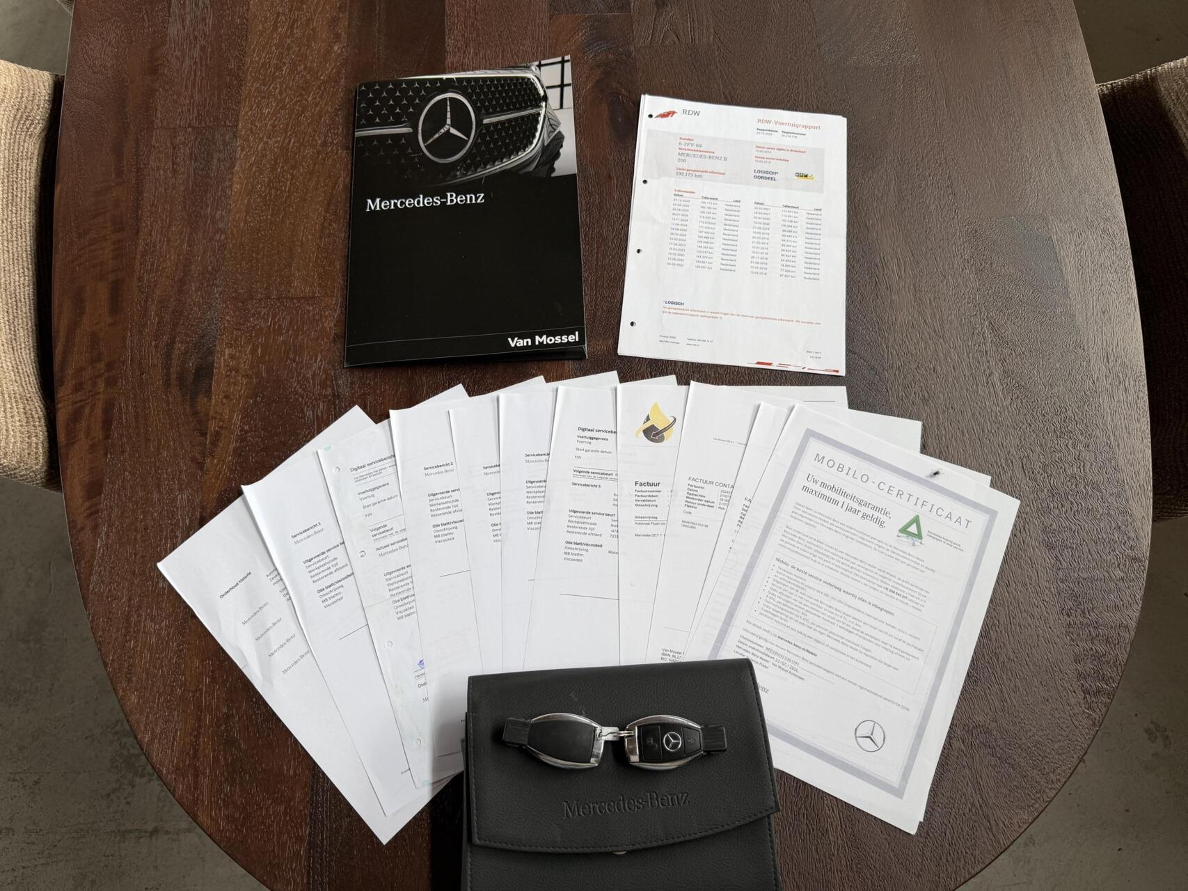 Foto van Mercedes-Benz B 200