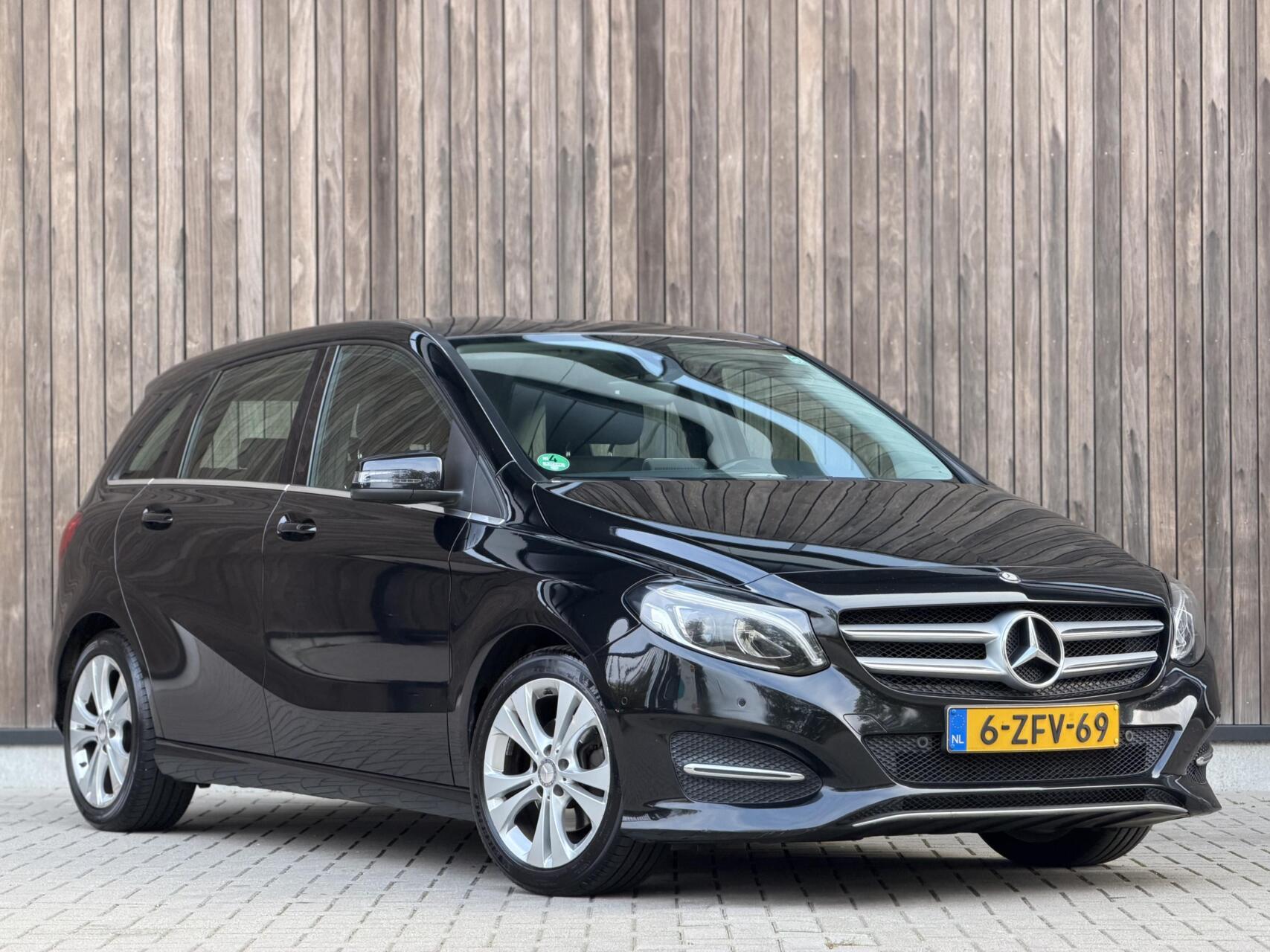 Foto van Mercedes-Benz B 200