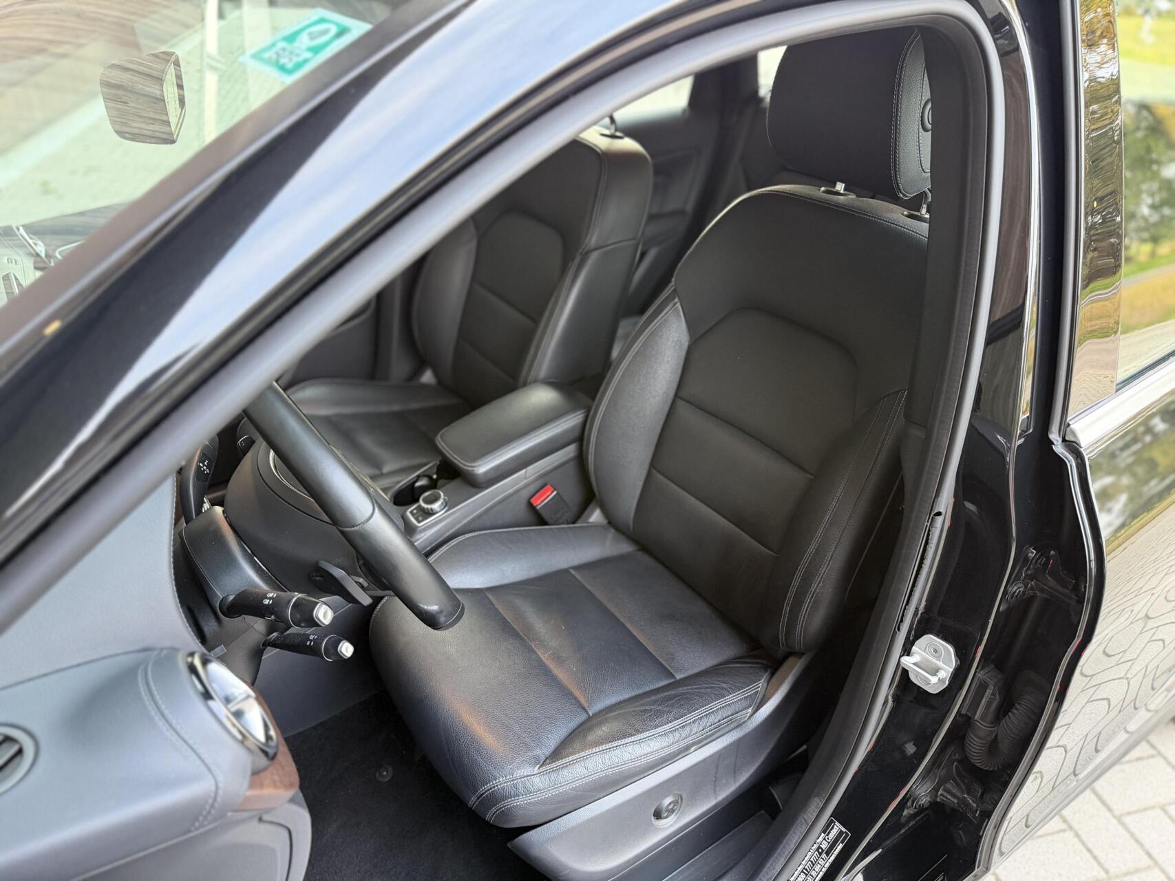 Foto van Mercedes-Benz B 200