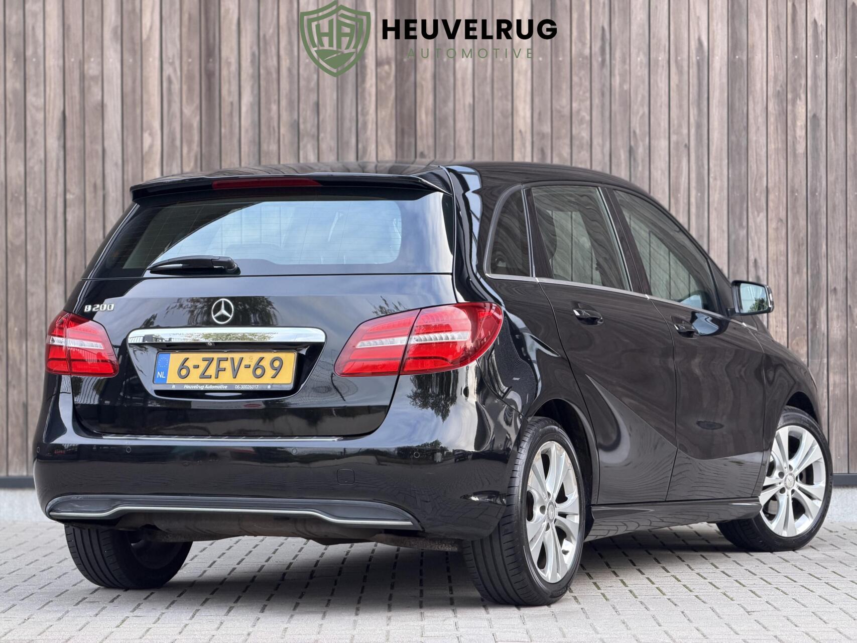 Foto van Mercedes-Benz B 200