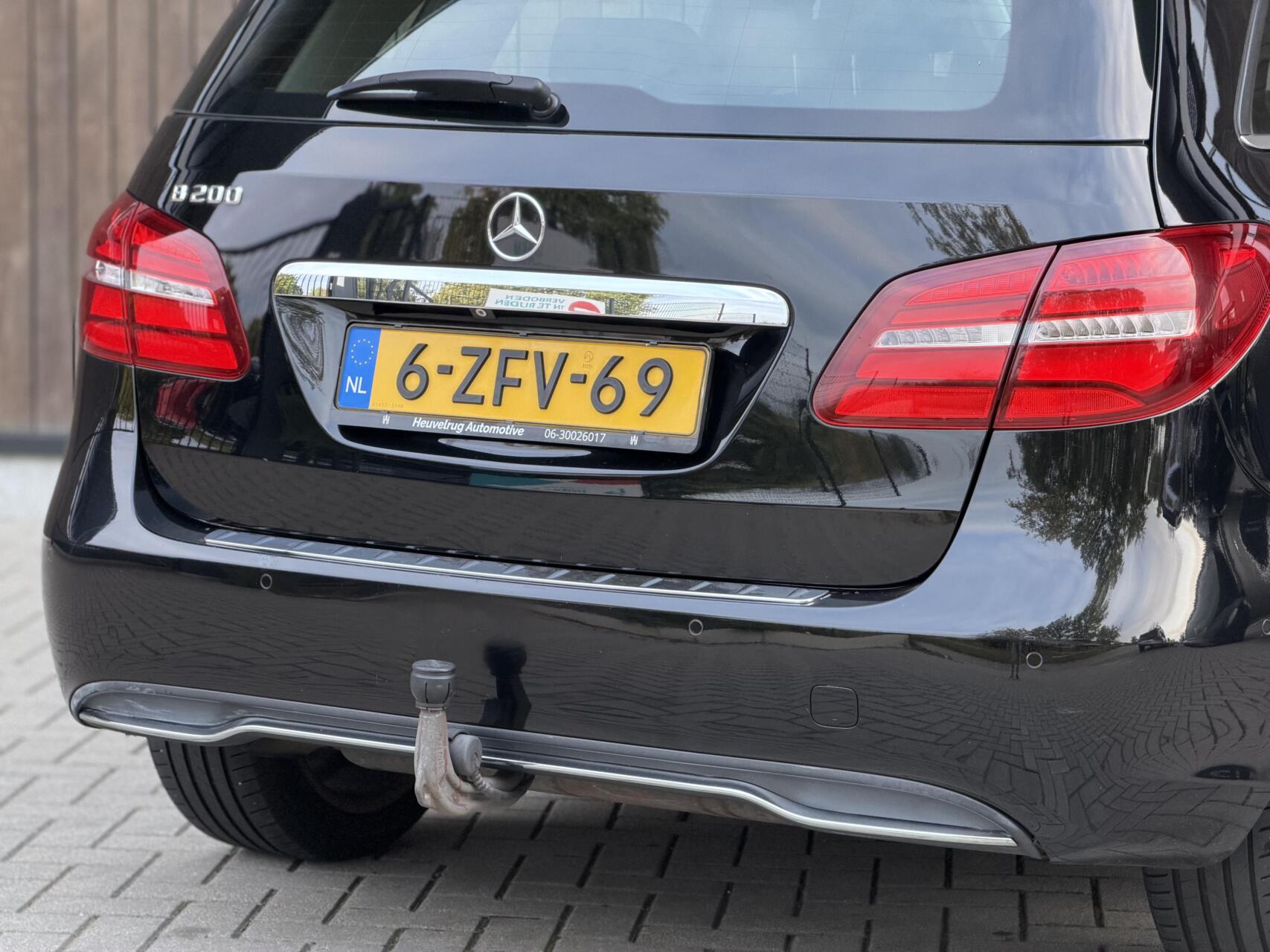 Foto van Mercedes-Benz B 200
