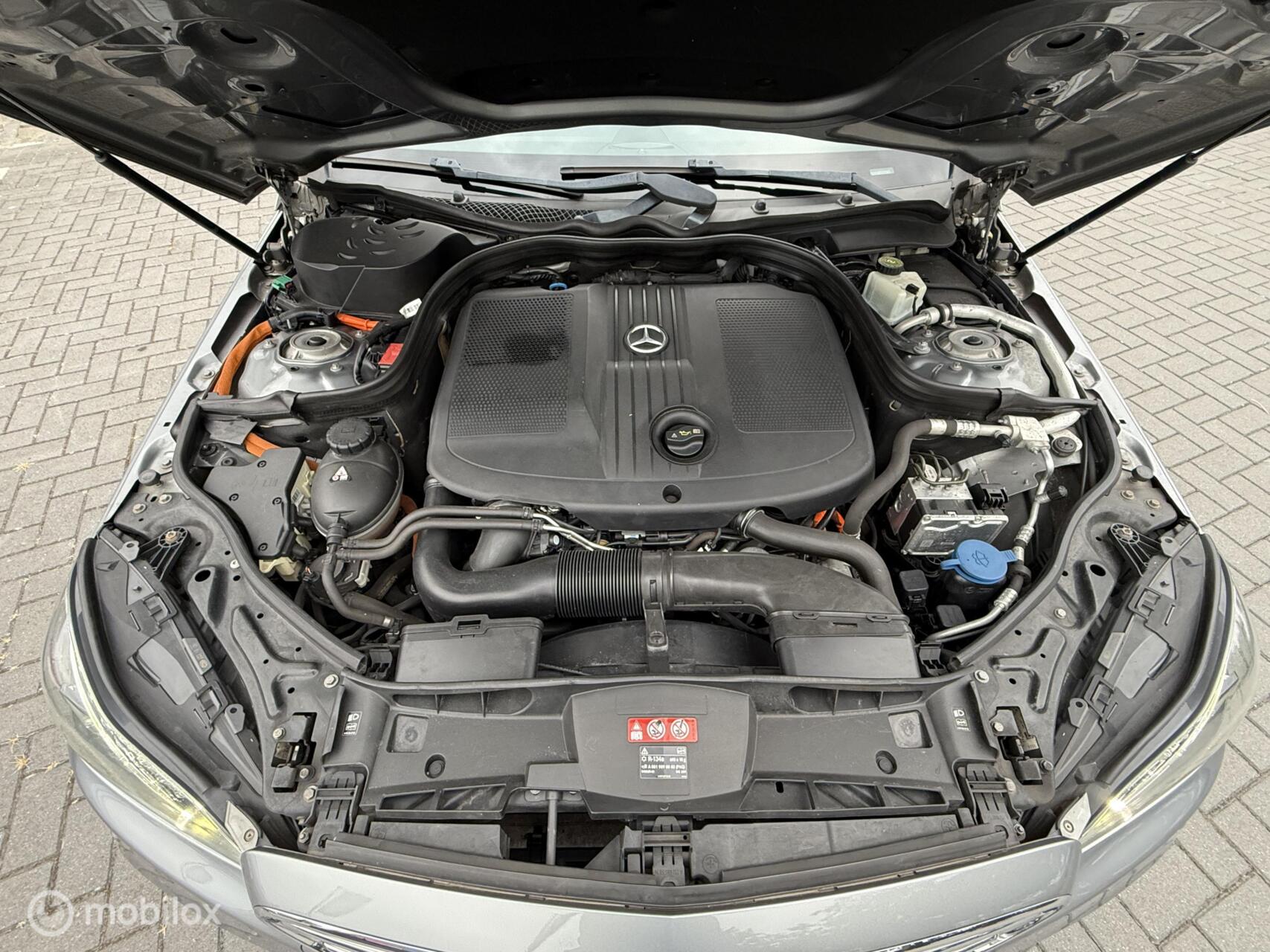 Foto van Mercedes-Benz E 300 Bluetec Hybrid