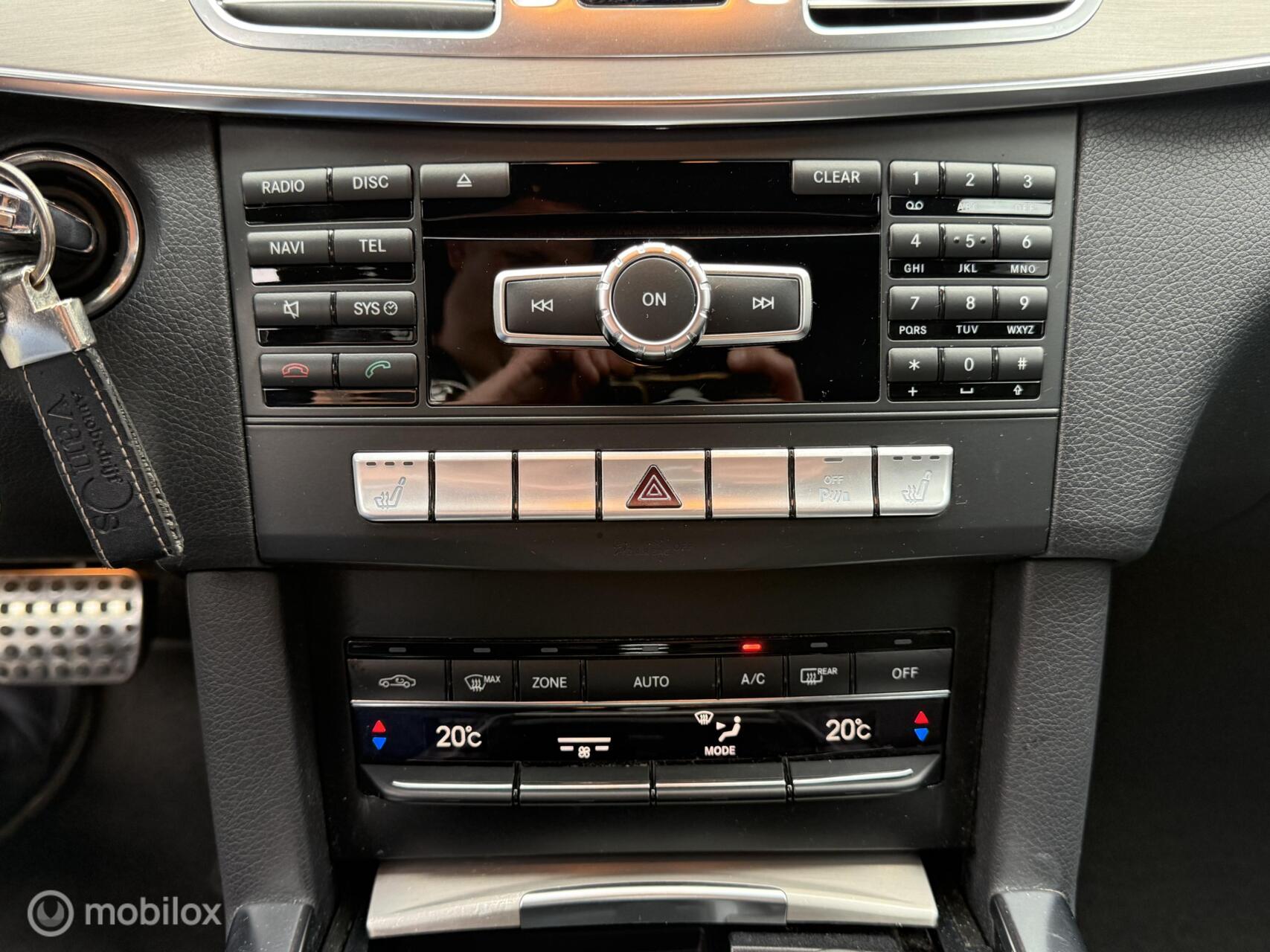 Foto van Mercedes-Benz E 300 Bluetec Hybrid