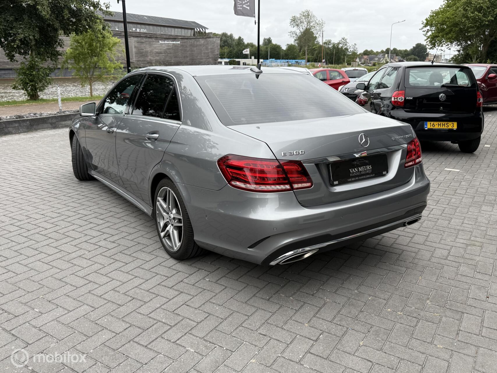 Foto van Mercedes-Benz E 300 Bluetec Hybrid