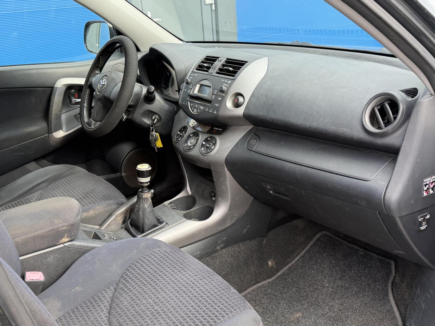 Foto van Toyota Rav4 2.2 D-4d D-cat Van