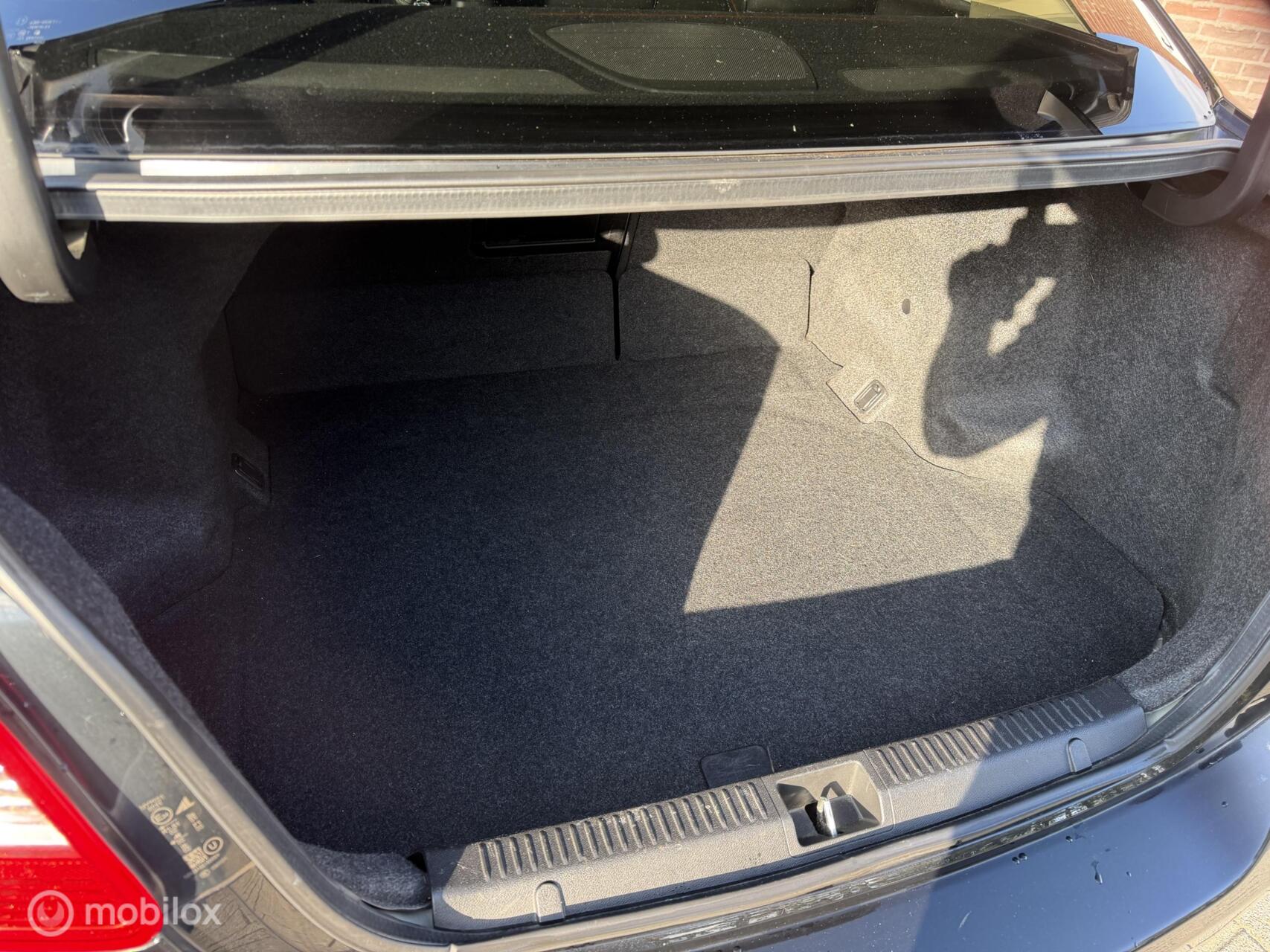 Foto van Suzuki Kizashi