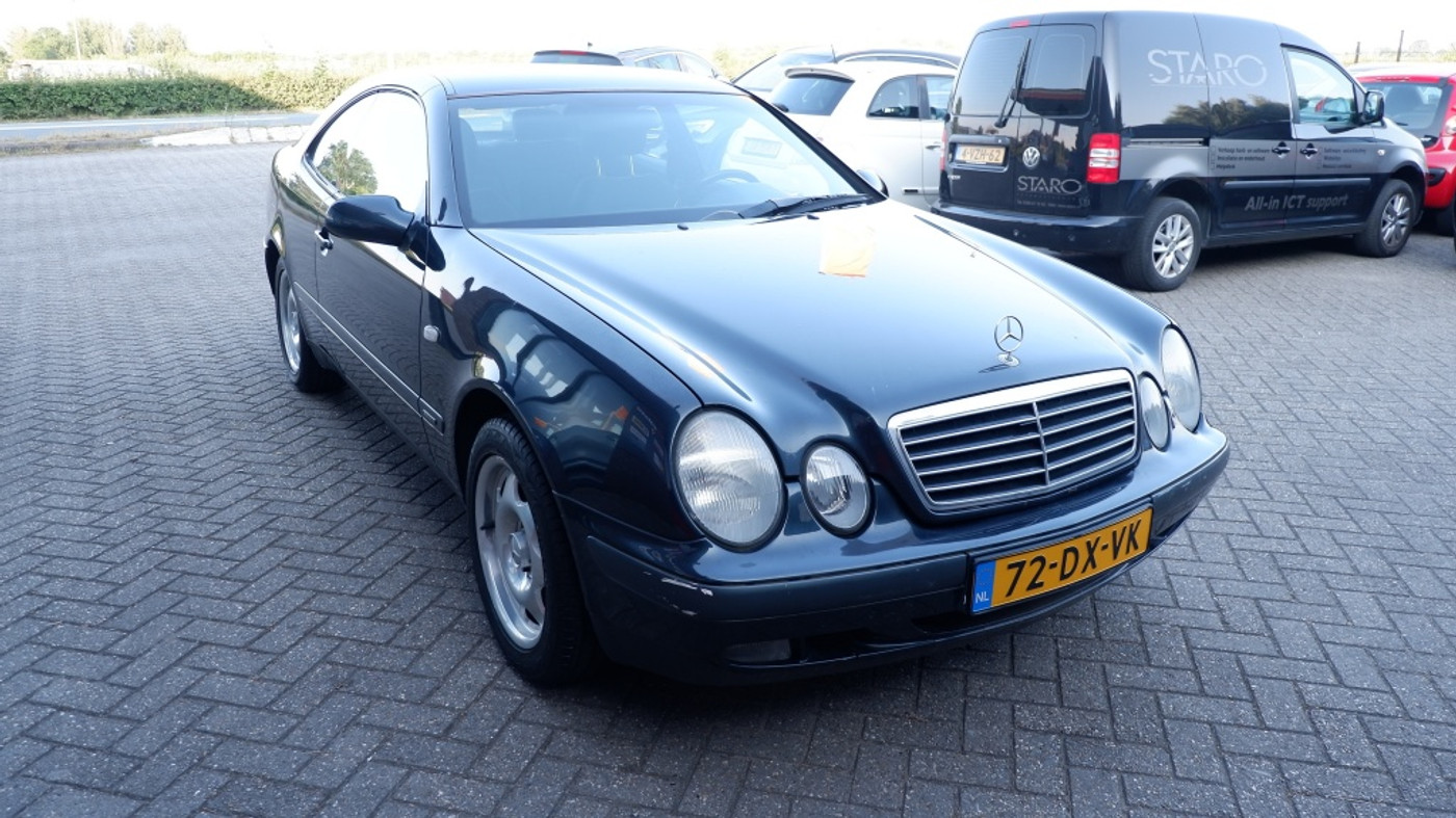 Foto van Mercedes-Benz CLK 200