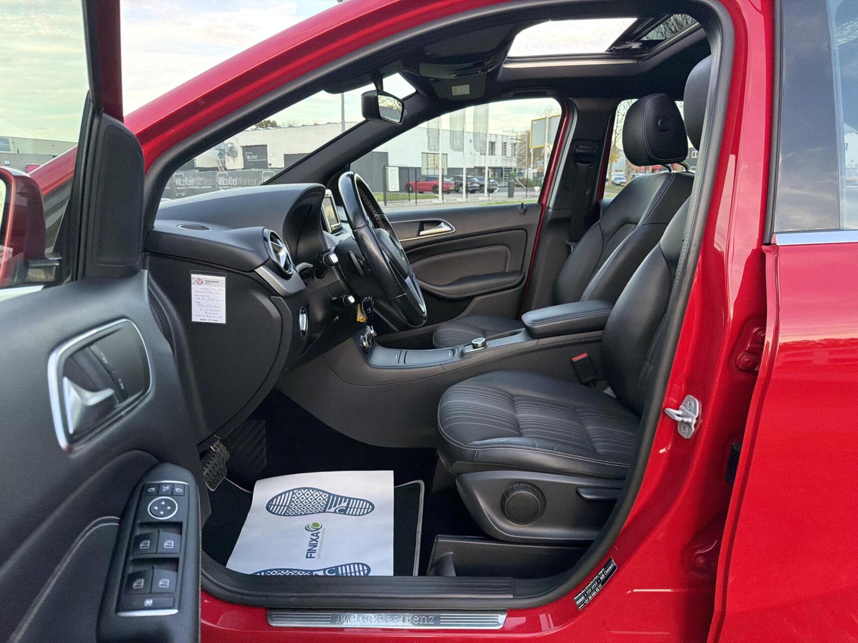 Foto van Mercedes-Benz B 200