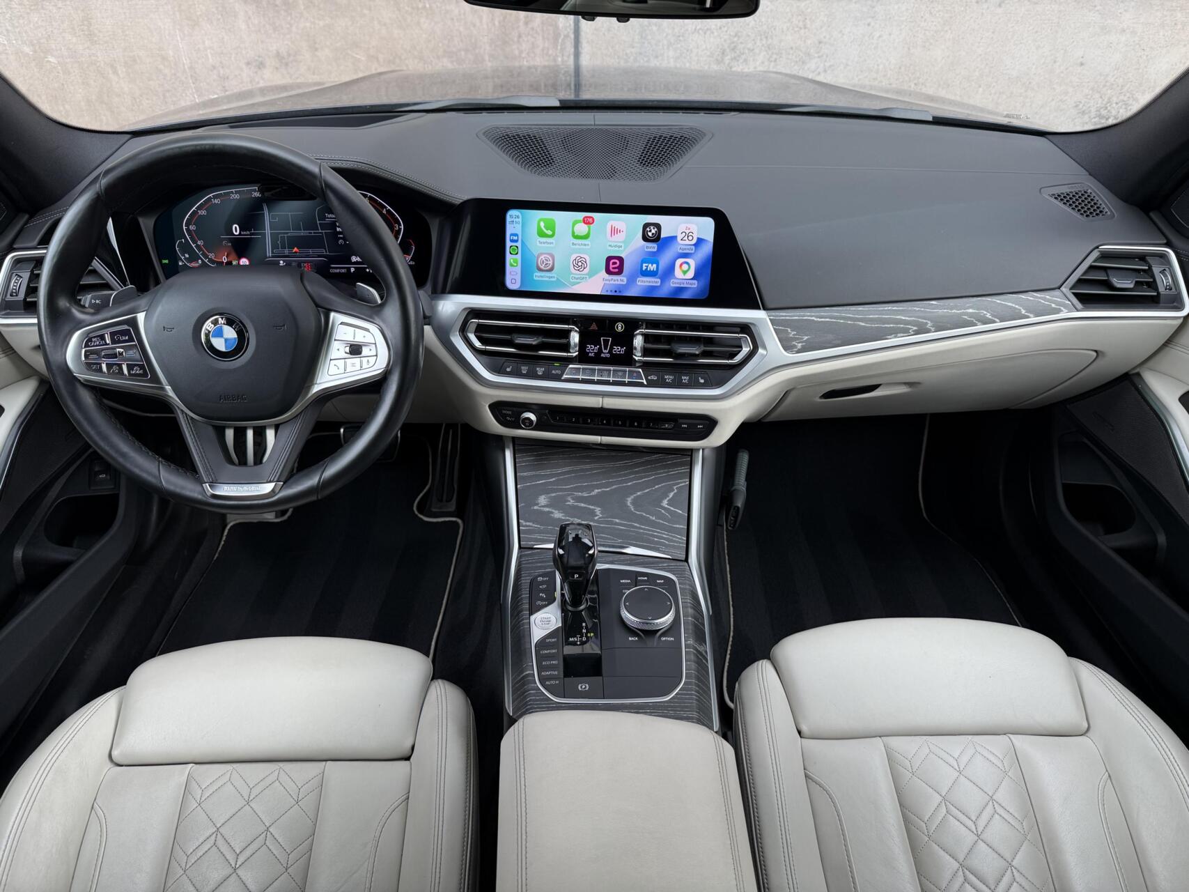 Foto van BMW 330i