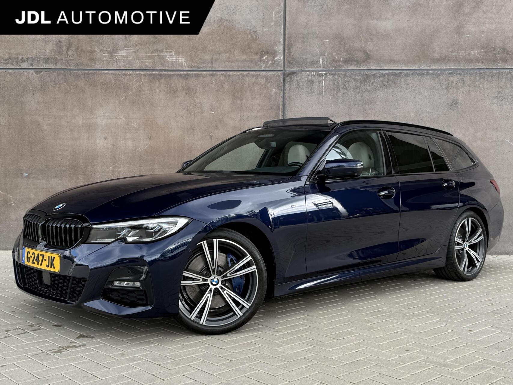 BMW 330i 330i Introduction High Executive Edition | BMW Individual | Trekhaak | Adaptieve Cruise | H&K | 360' Camera | 2019 - voorkant